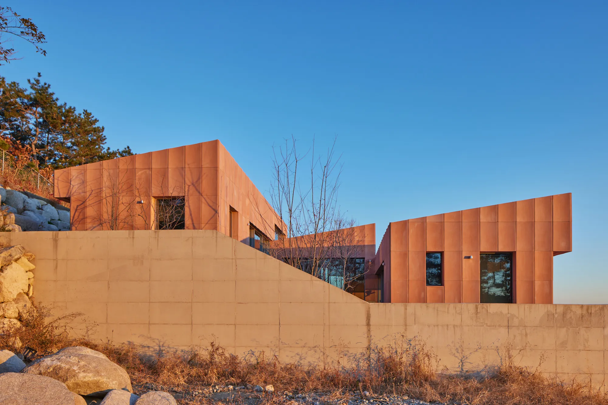 Seosaeng House by Studio Weave