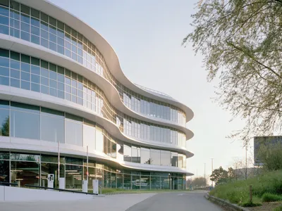 Mobilis Automotive Building XDGA – Innovative Commercial Architecture in Brussels