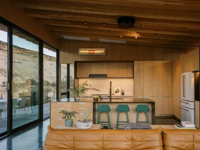 The Periphery House by Locus Studio: A Masterpiece of Desert Modern House Design
