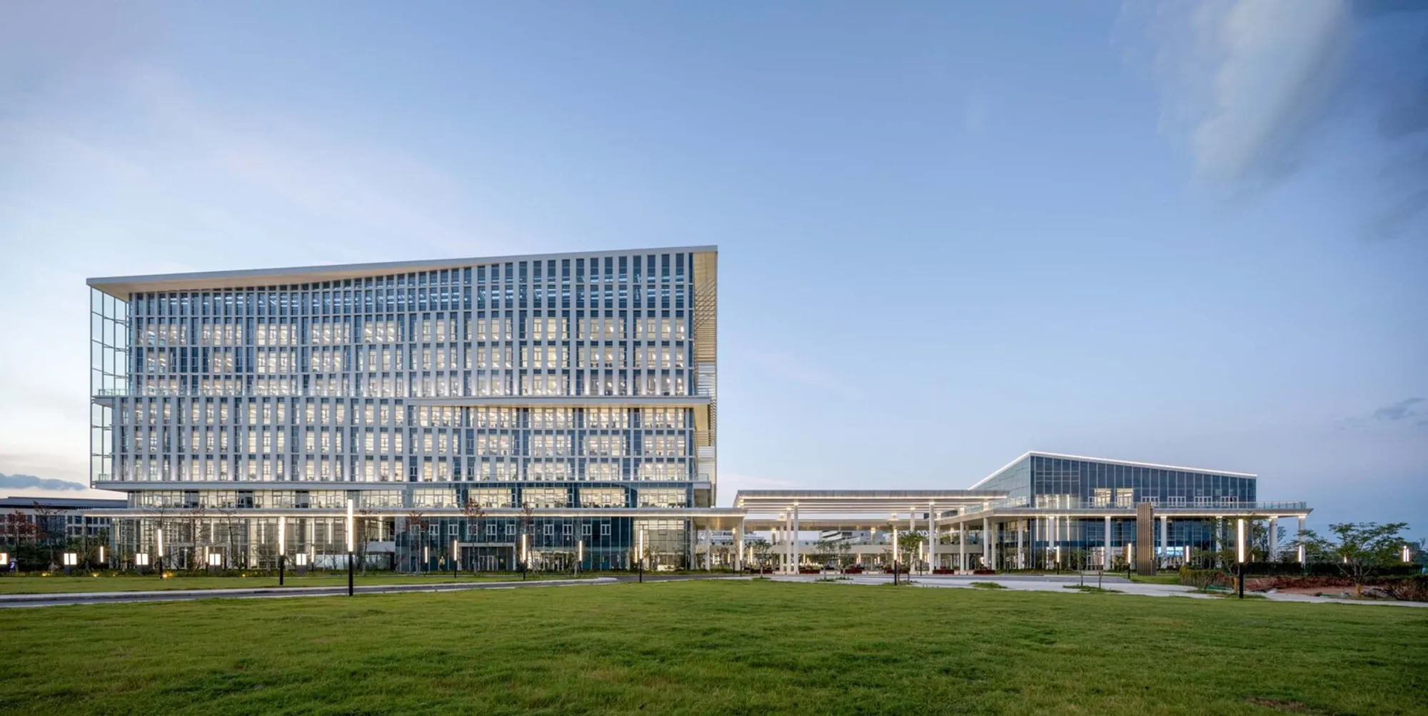Zhejiang University “Two Institutes” in Quzhou by Architecturestudio: A Model of Sustainable, Interdisciplinary Campus Design