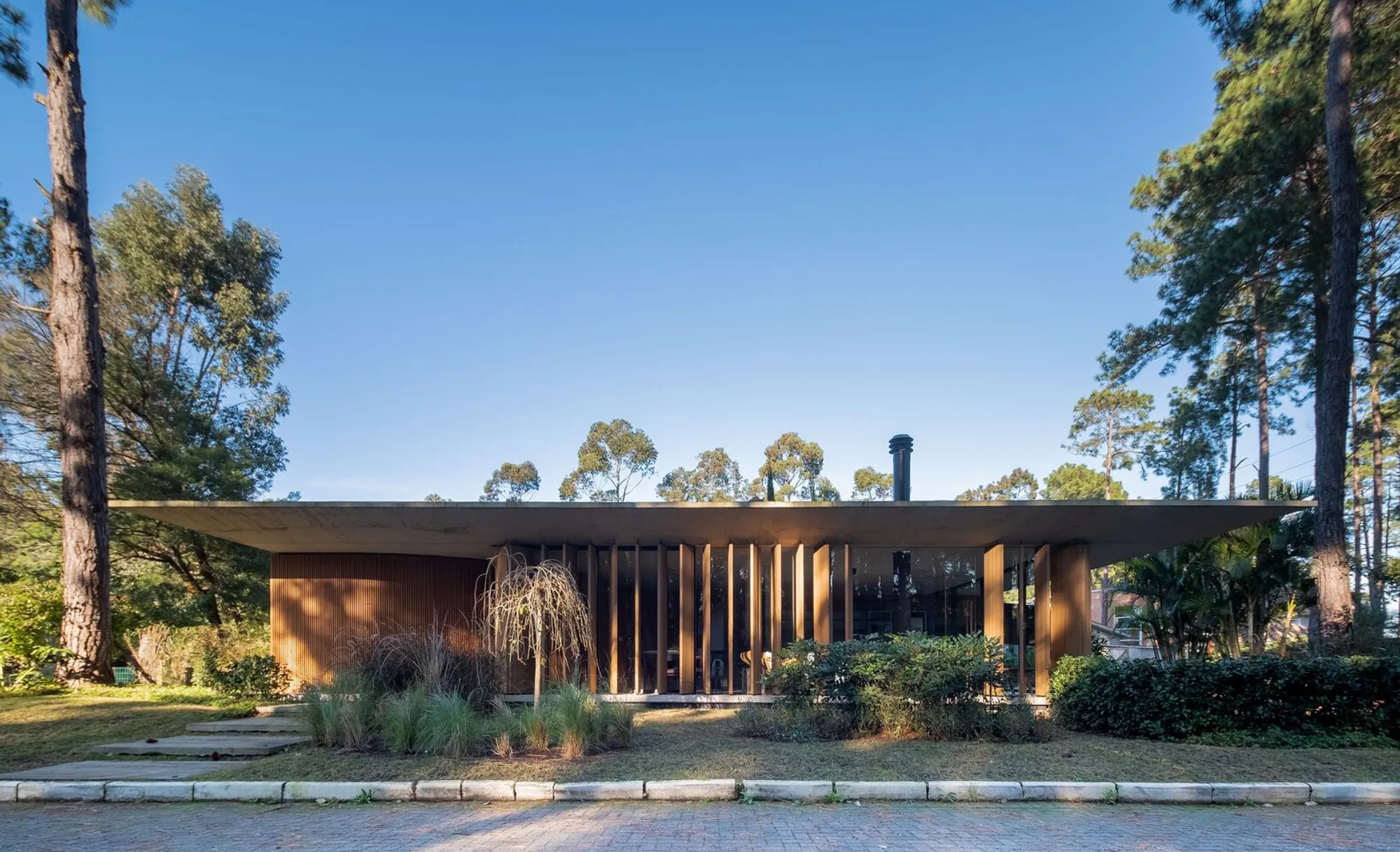 Mansa House by Stemmer Rodrigues Arquitetura