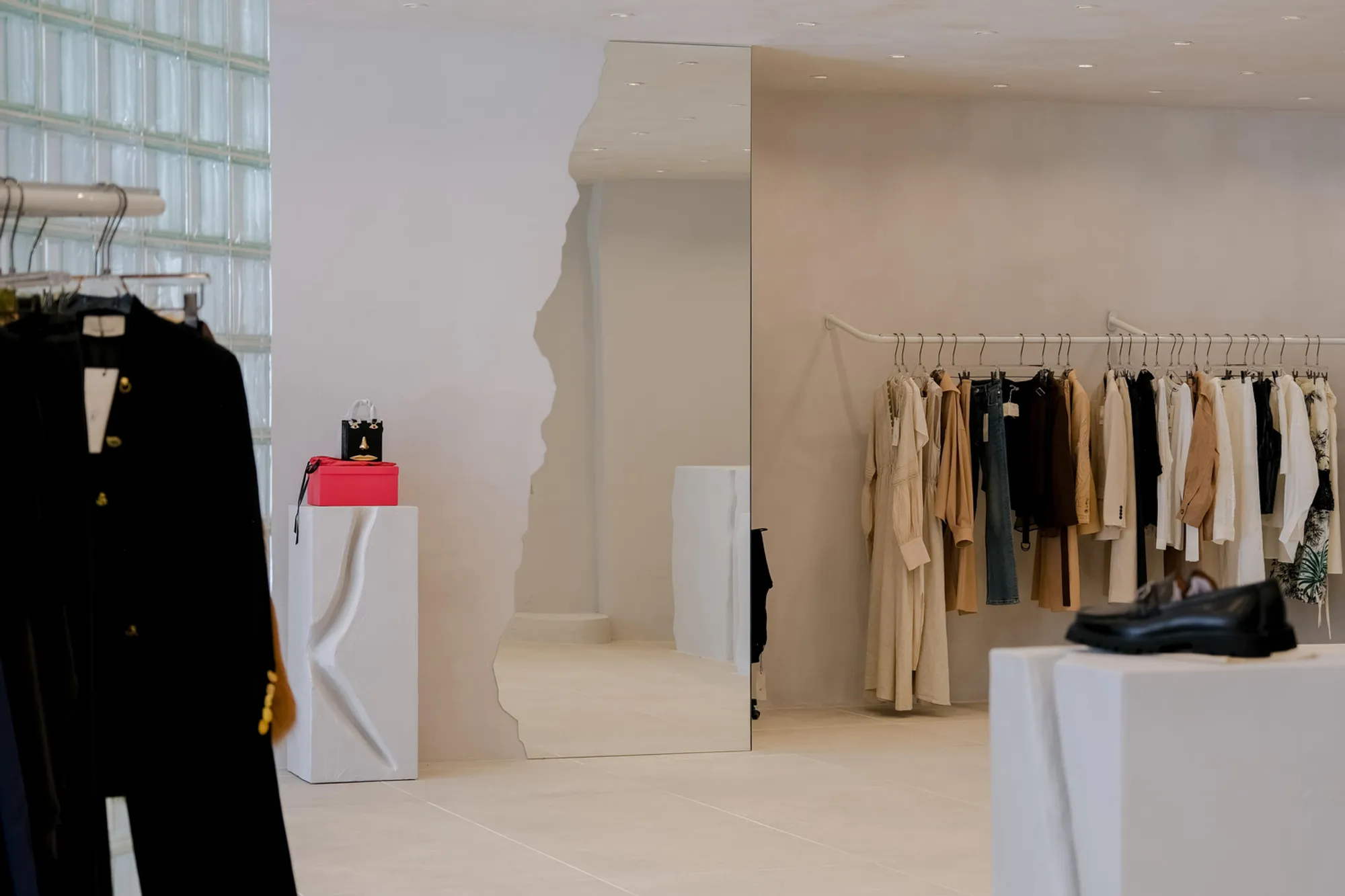 Erosion Buzë Mustaqe Showroom by PHI+ Architects: A Bold Statement in Conceptual Retail Architecture