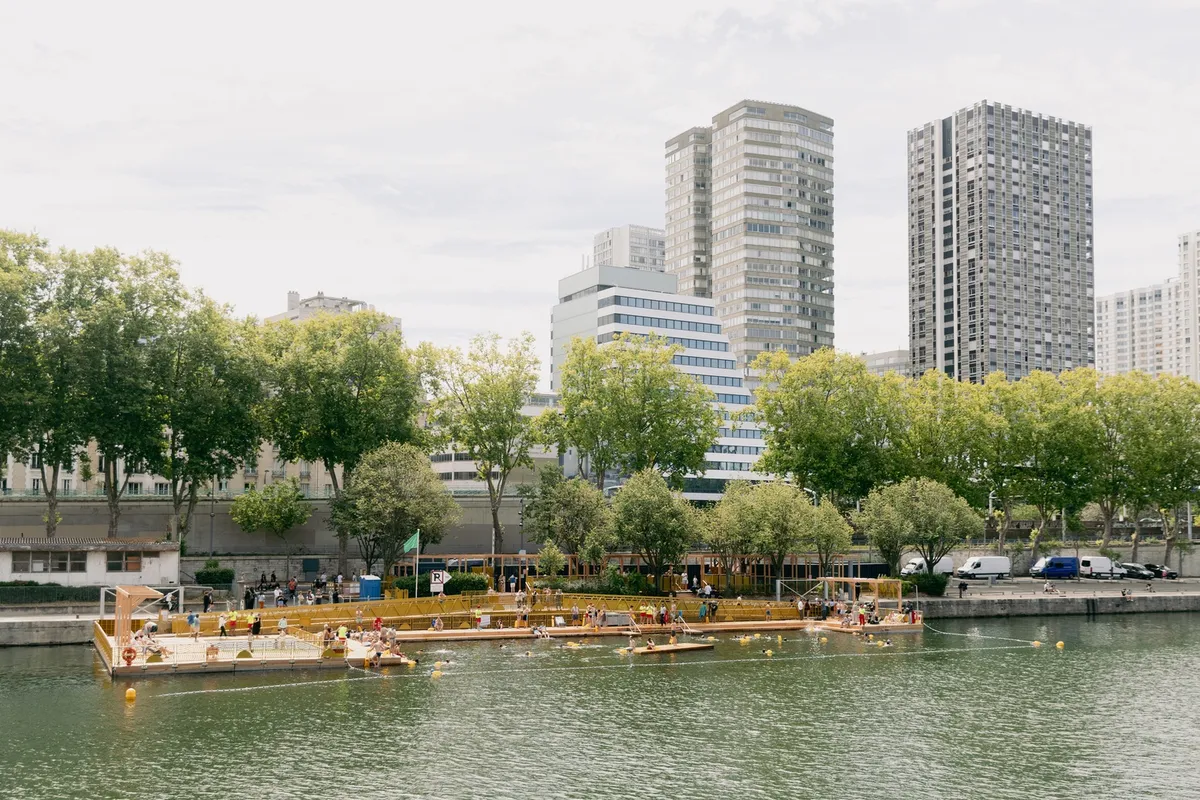 Floating Swimming Pool Architecture: Reinventing the Seine with Mater Studio
