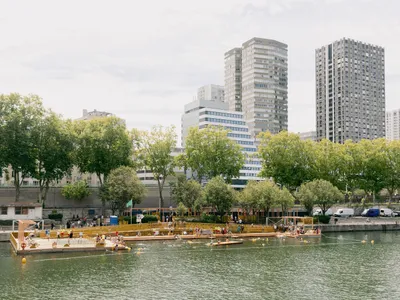 Floating Swimming Pool Architecture: Reinventing the Seine with Mater Studio
