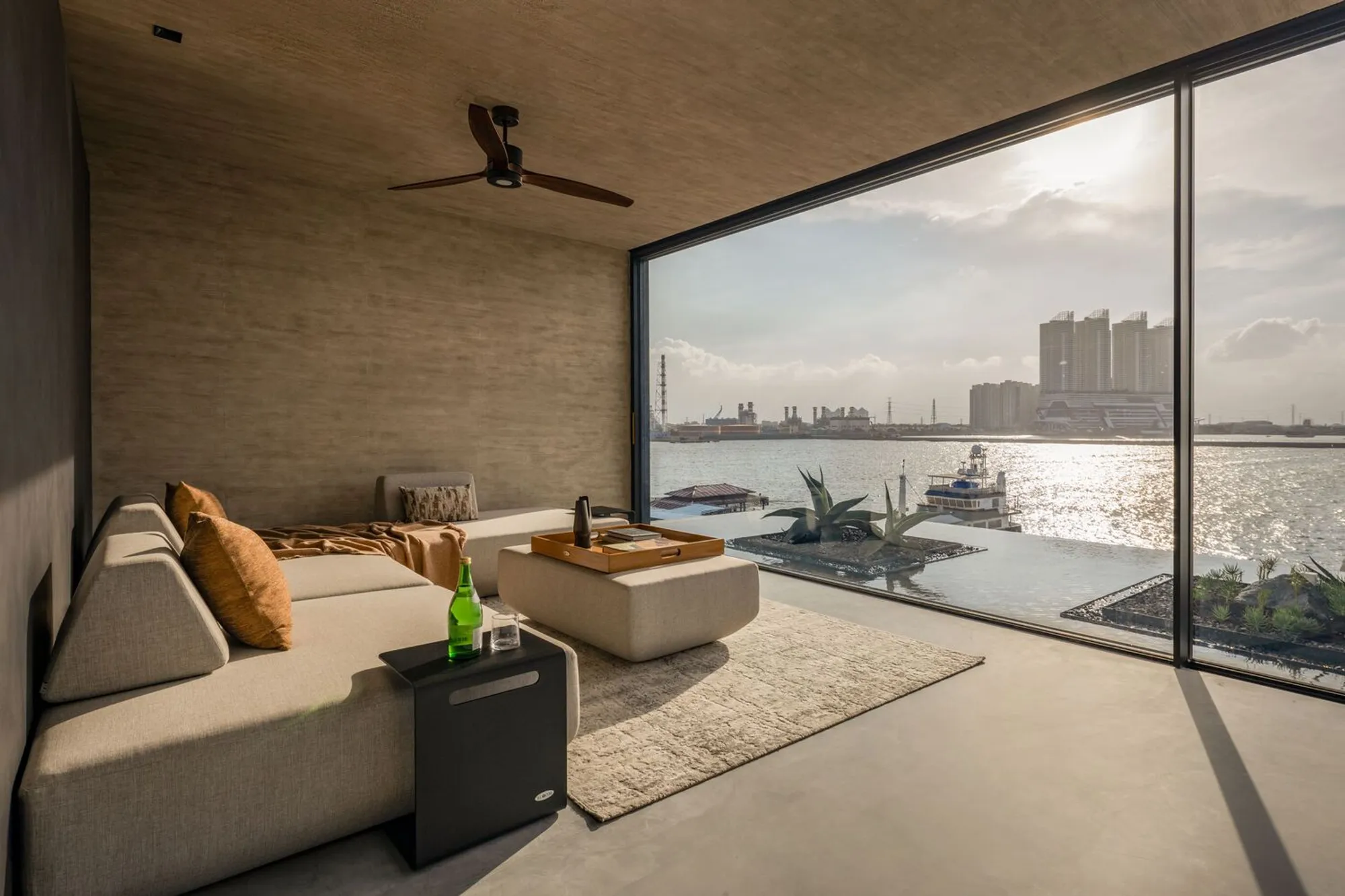 Ocean View House in Jakarta: From Inside Looking Out by K-Thengono Design Studio