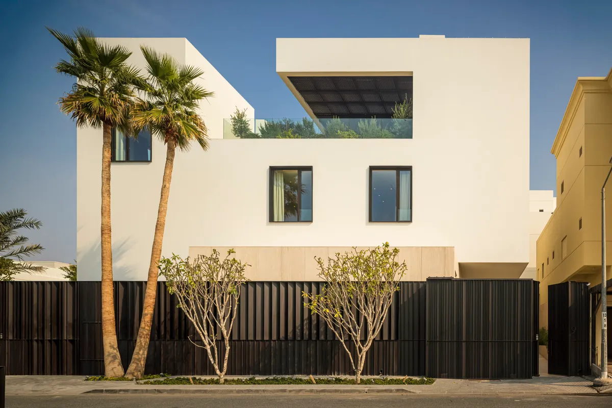 Contemporary House Design in Kuwait: Cleft House by TAEP&AAP