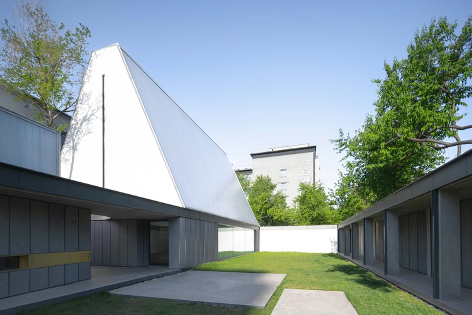 Xun Pavilion by Nomos Architects
