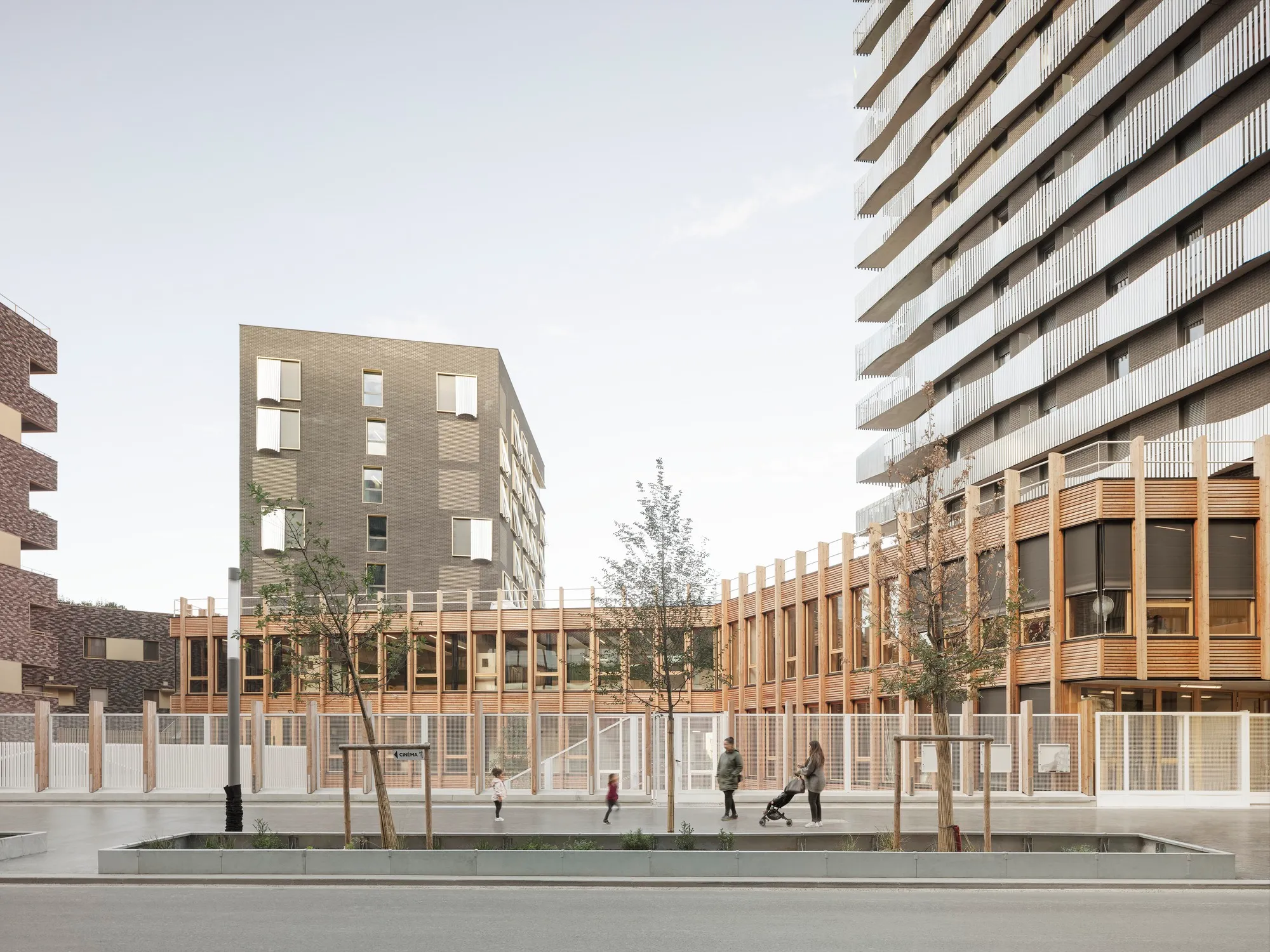 O6A LOT Housing by SAM Architecture + Querkraft: Redefining Urban Living in Paris