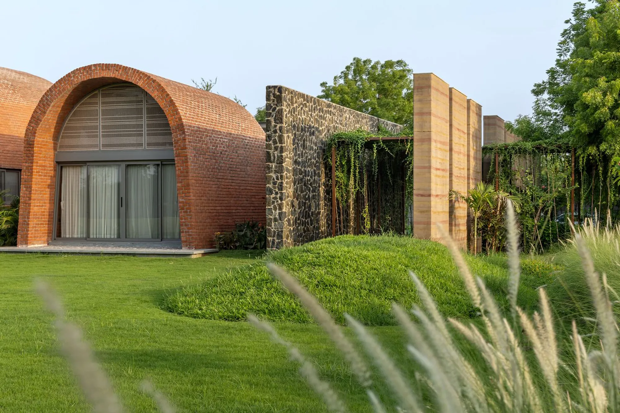 Vault House: A Contemporary Farmhouse in Gujarat by MS Design Studio