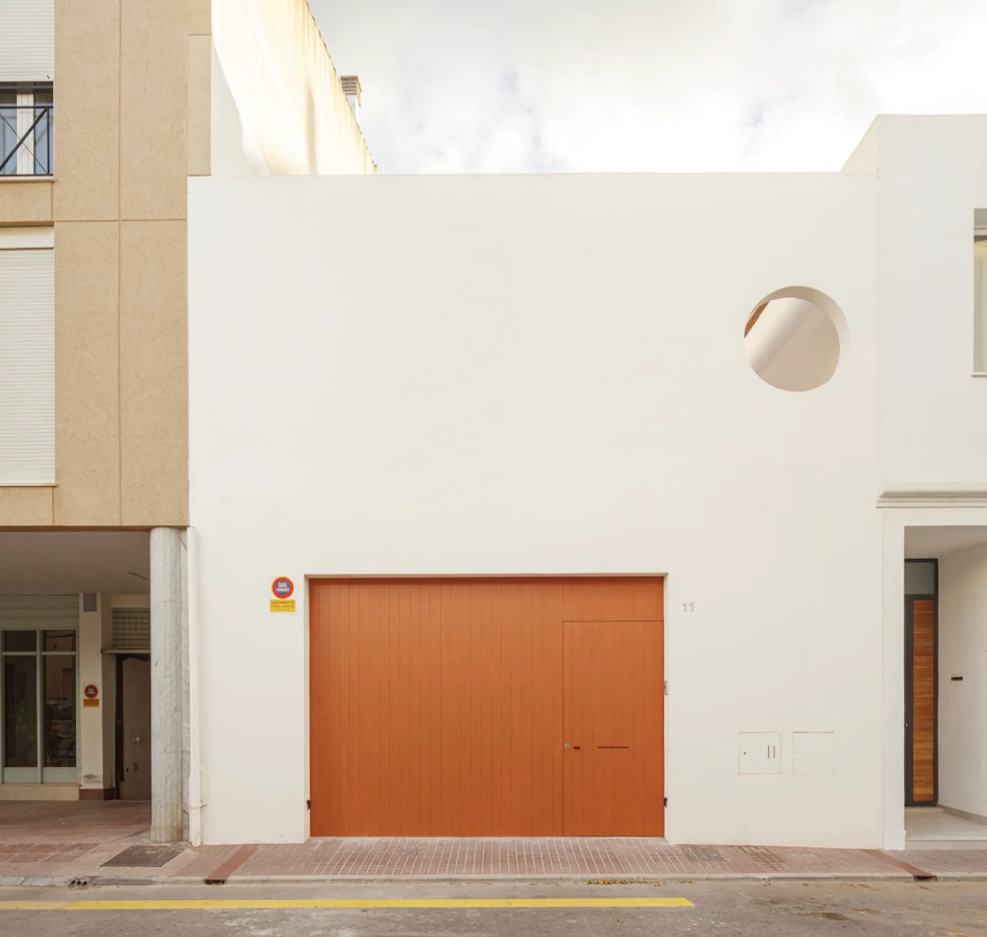 Julià Oriola House by Estudi E. Torres Pujol: A Contemporary Family Home in Ciutadella, Menorca