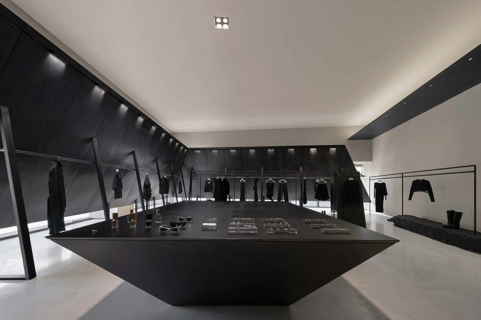 SND Concept Store by Various Associates: A Dune-Inspired Retail Sanctuary in Shenzhen
