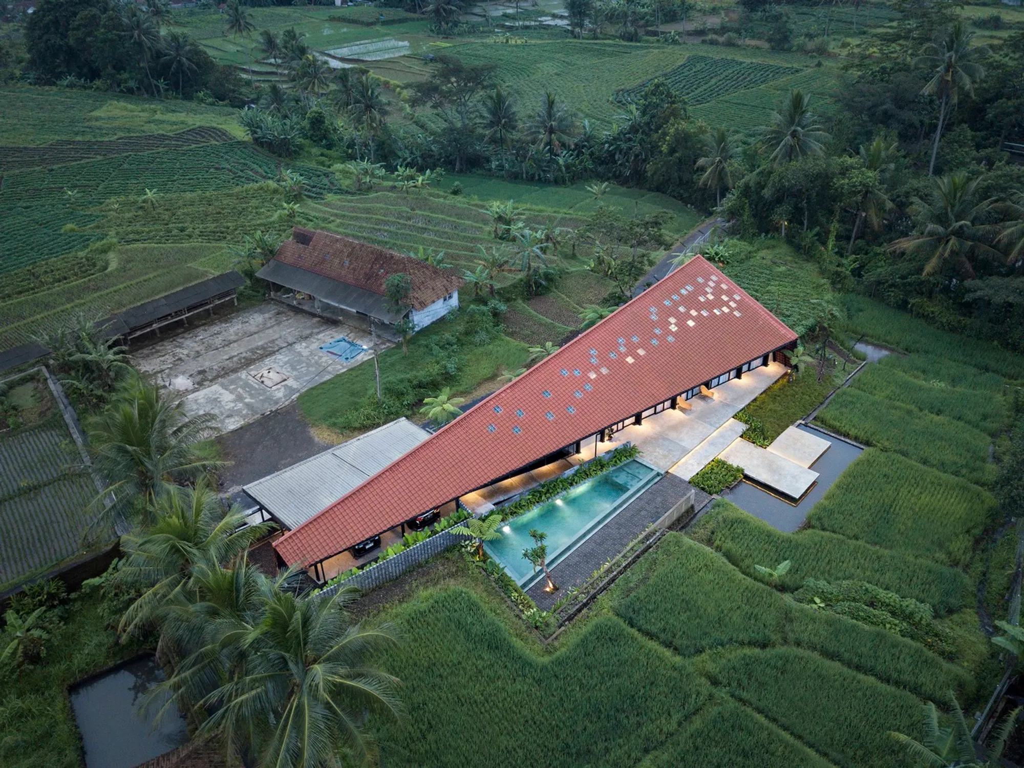 Svarga Cilimus House by PSA Studio: A Contemporary Villa in the Rice Fields of West Java