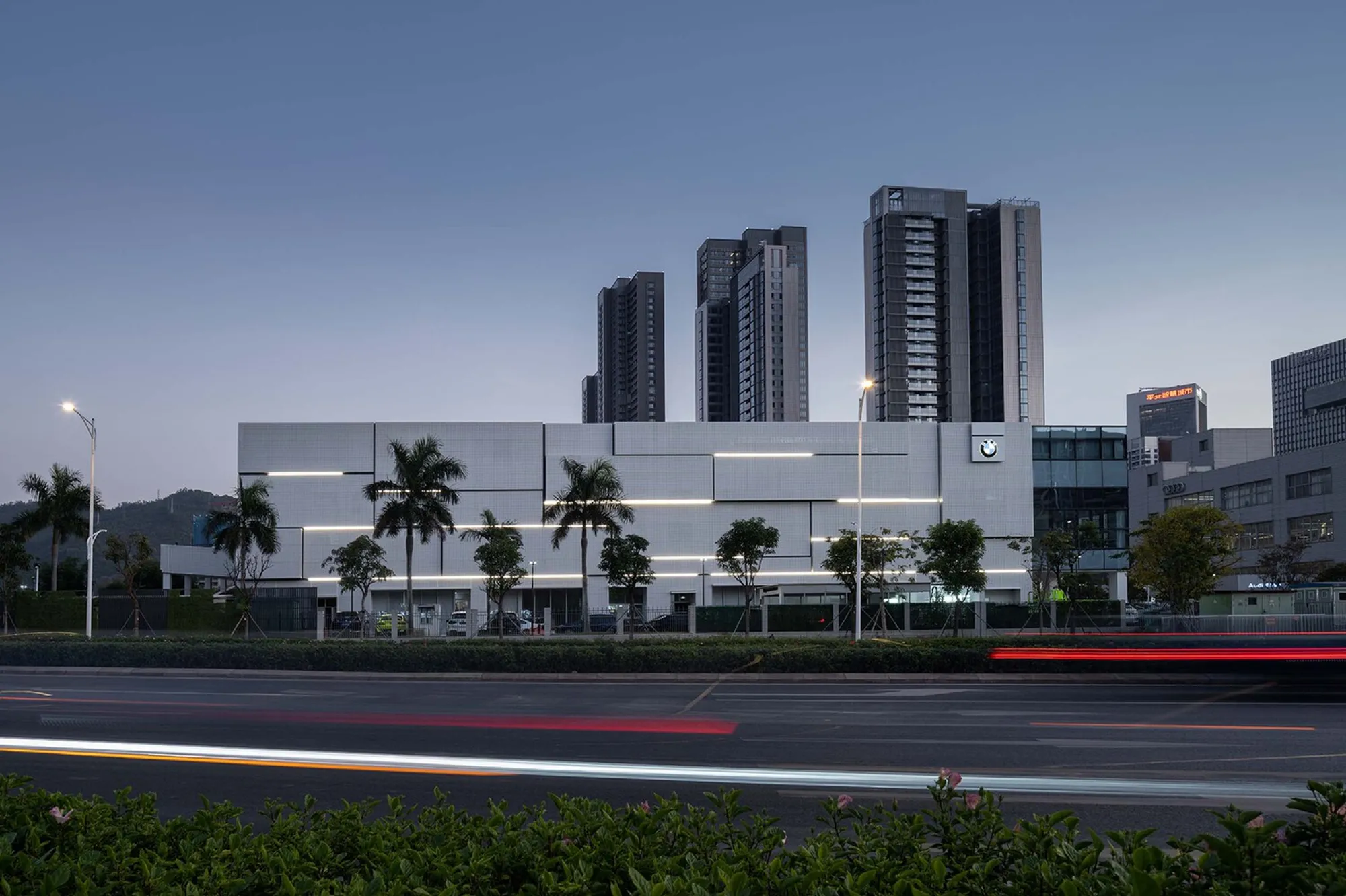BMW Customer Experience Center in Qianhai by ARCHIHOPE
