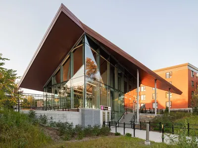 Montreal West Station Pavilion by Sid Lee Architecture: A Contemporary Transit Landmark in Montreal