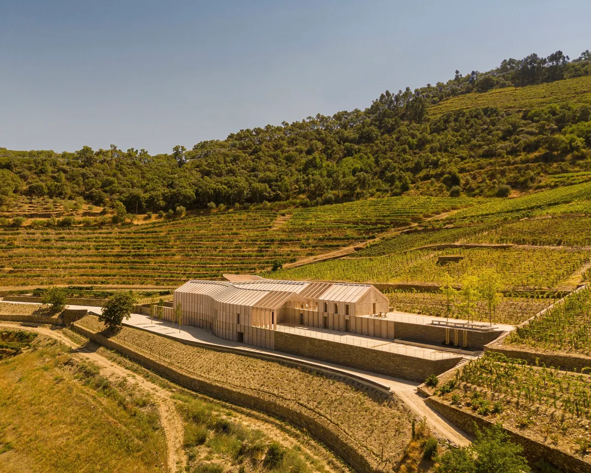 Adorigo Farm Winery By Atelier Sergio Rebelo