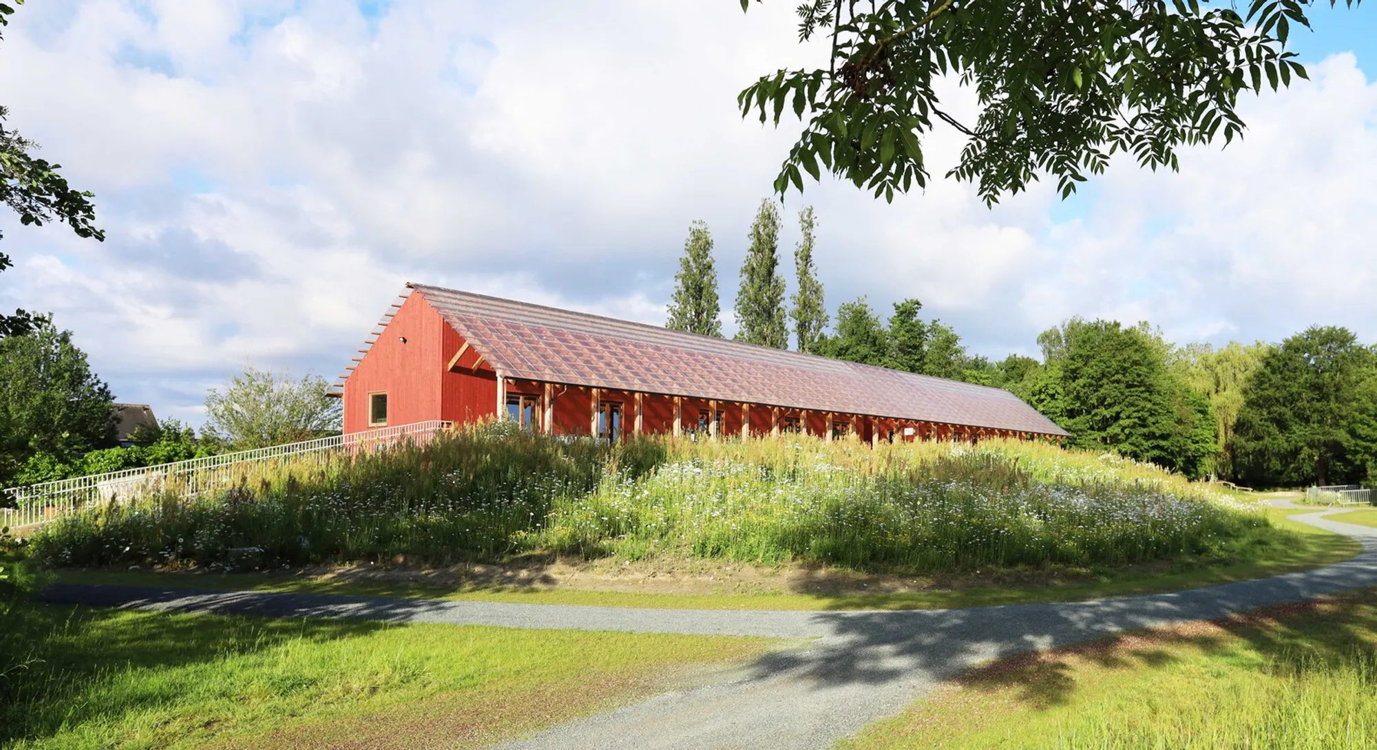Sterrenbos Youth Building: Innovative Community Architecture in Nazareth, Belgium