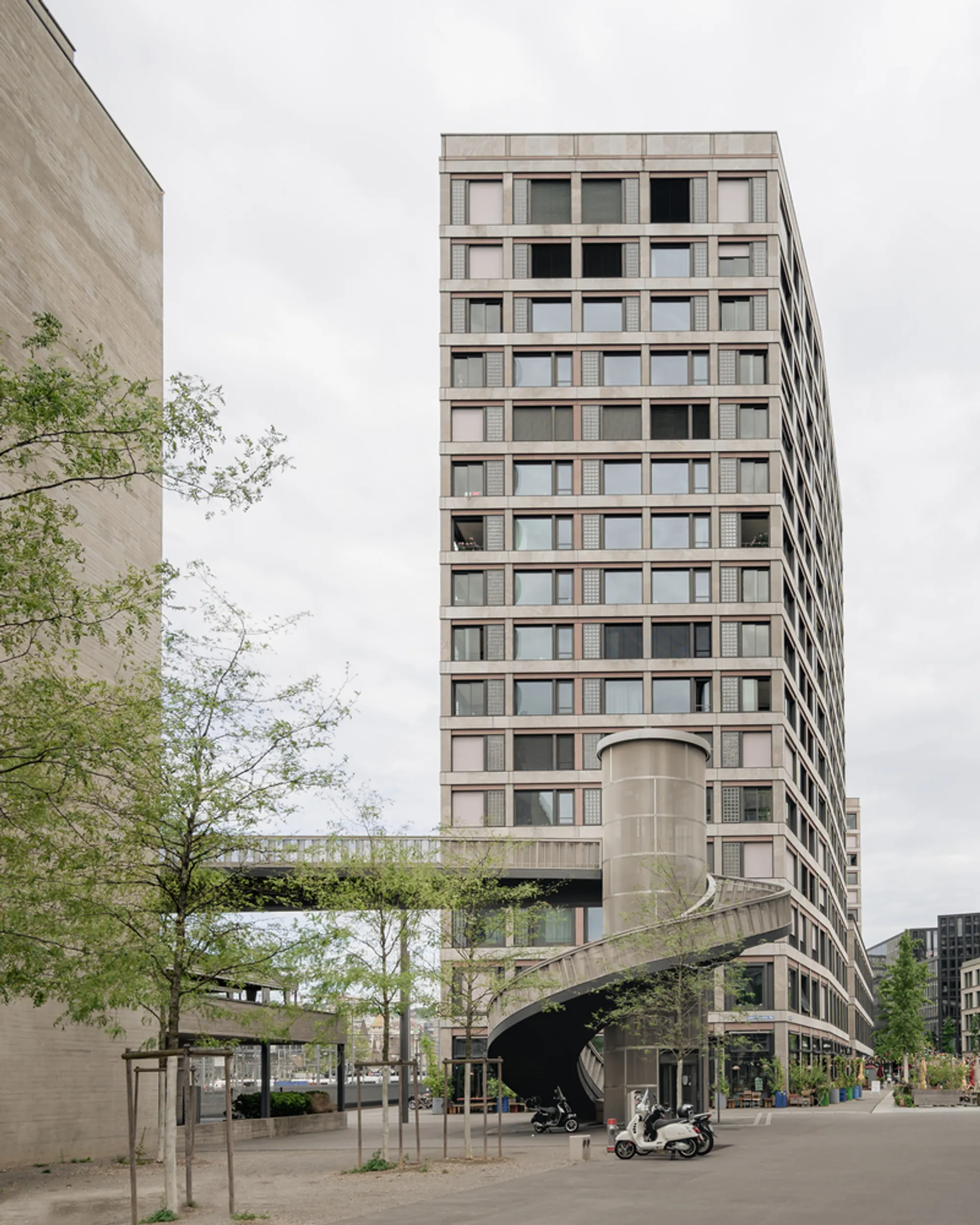 Negrelli Bridge by ARGE Negrelli: Industrial Elegance and Urban Connectivity in Zurich