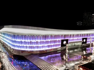 2P Architectes Wraps Europe's Largest Indoor Arena in 592 Luminous Aluminum Scales at La Défense