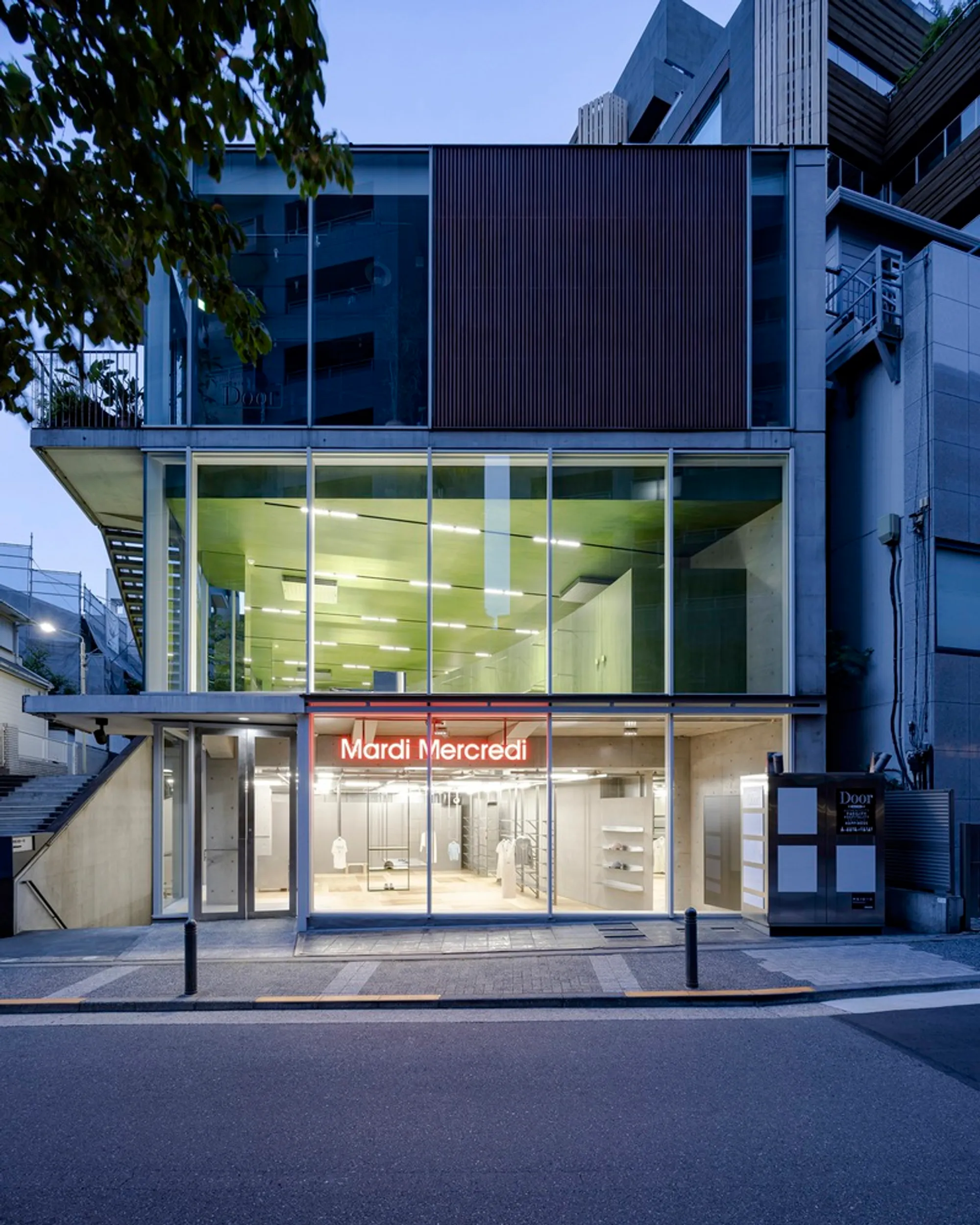 Mardi Mercredi Daikanyama Store: A Seamless Blend of Interior Design and Nature