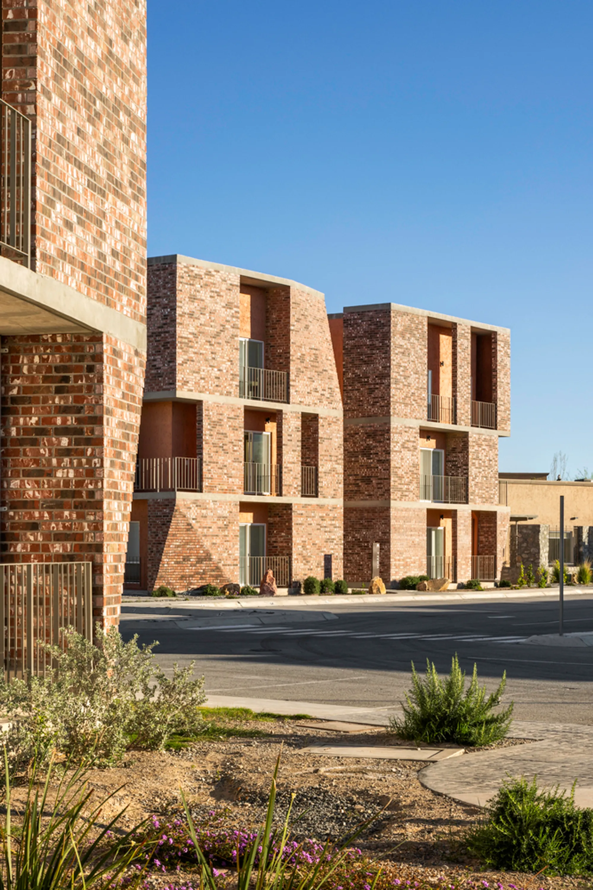 DVS 03 Apartments: Contemporary Residential Design in Ciudad Juárez