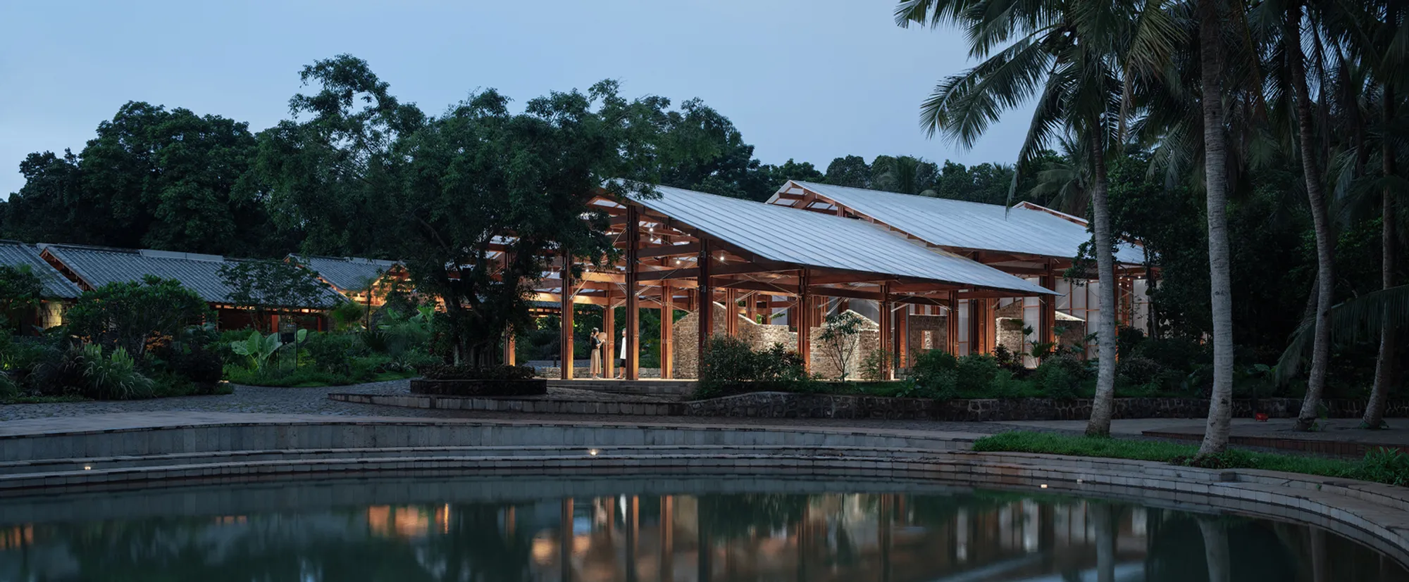 The Vernacular Architecture Evolution of Naya by ZSYZ Studio: Revitalizing Volcanic Rock Houses in Hainan