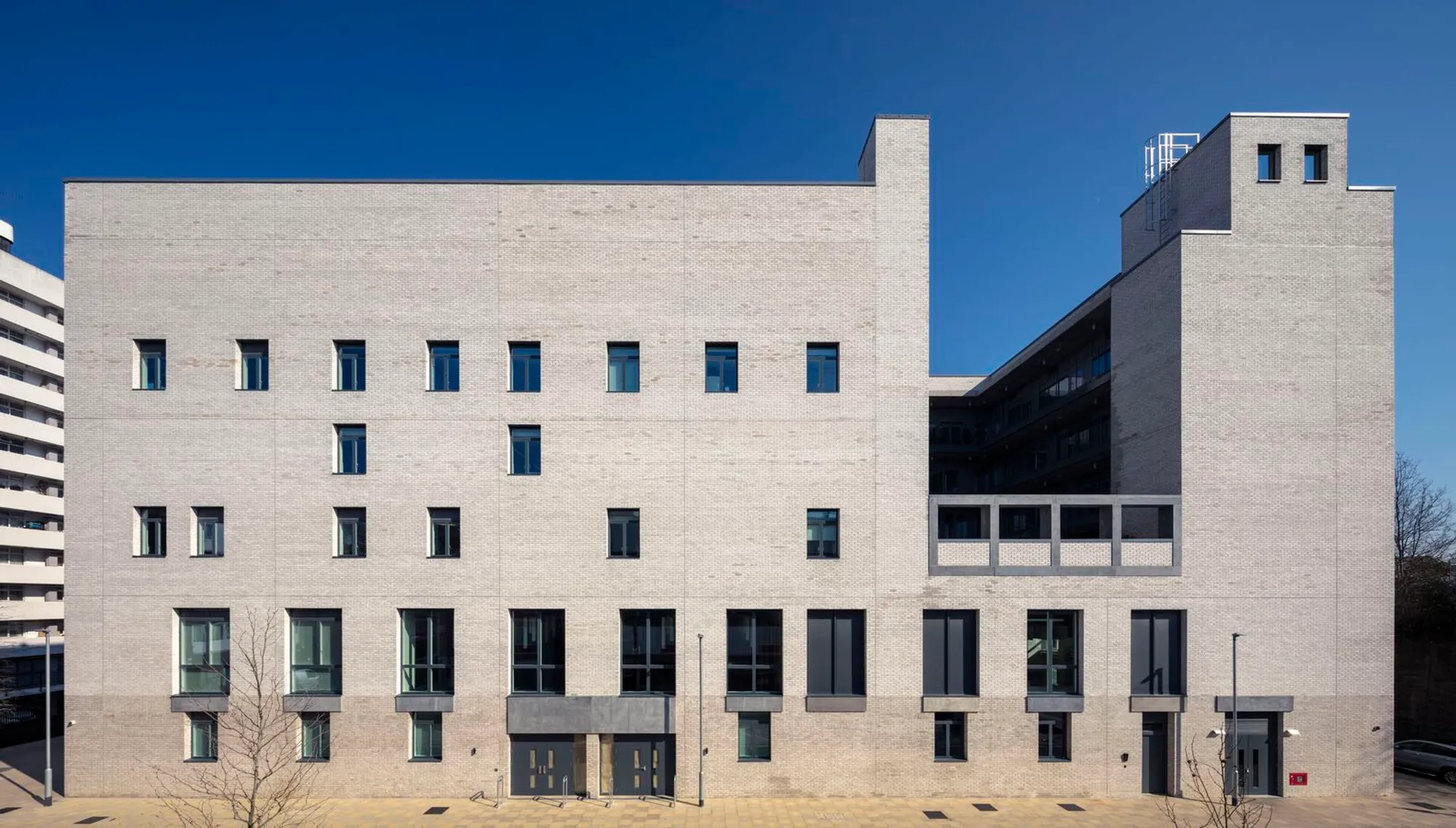 Thames Christian School and Battersea Chapel: A Civic and Climate-Responsive Landmark in South London