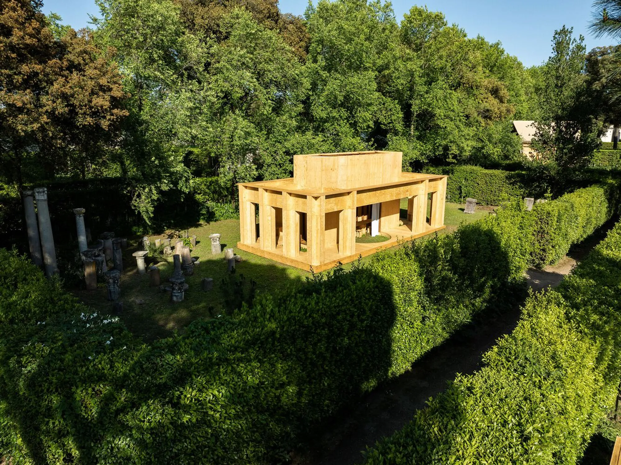 Forum des Vestiges A Contemporary Interpretation of the Roman Forum in Rome