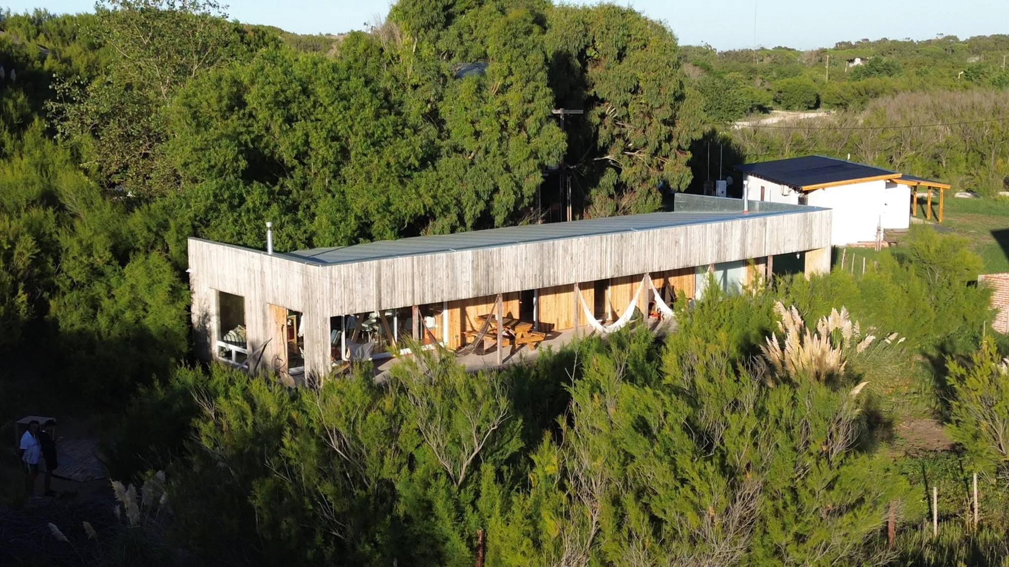 Los Carlos House: Sustainable Coastal Retreat by ap22.arq in Reta, Argentina