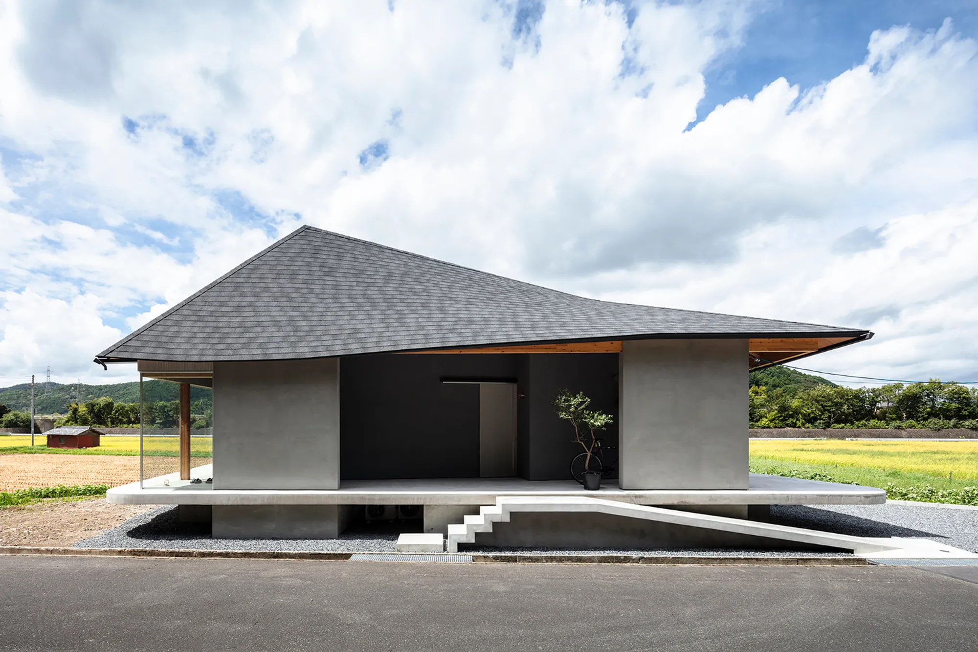 Floor and Roof of Haibara Township by SAI Architectural Design Office