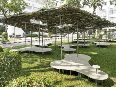 People Pavilion Elevated Ground in Bangkok: A Temporary Urban Space for Community Interaction