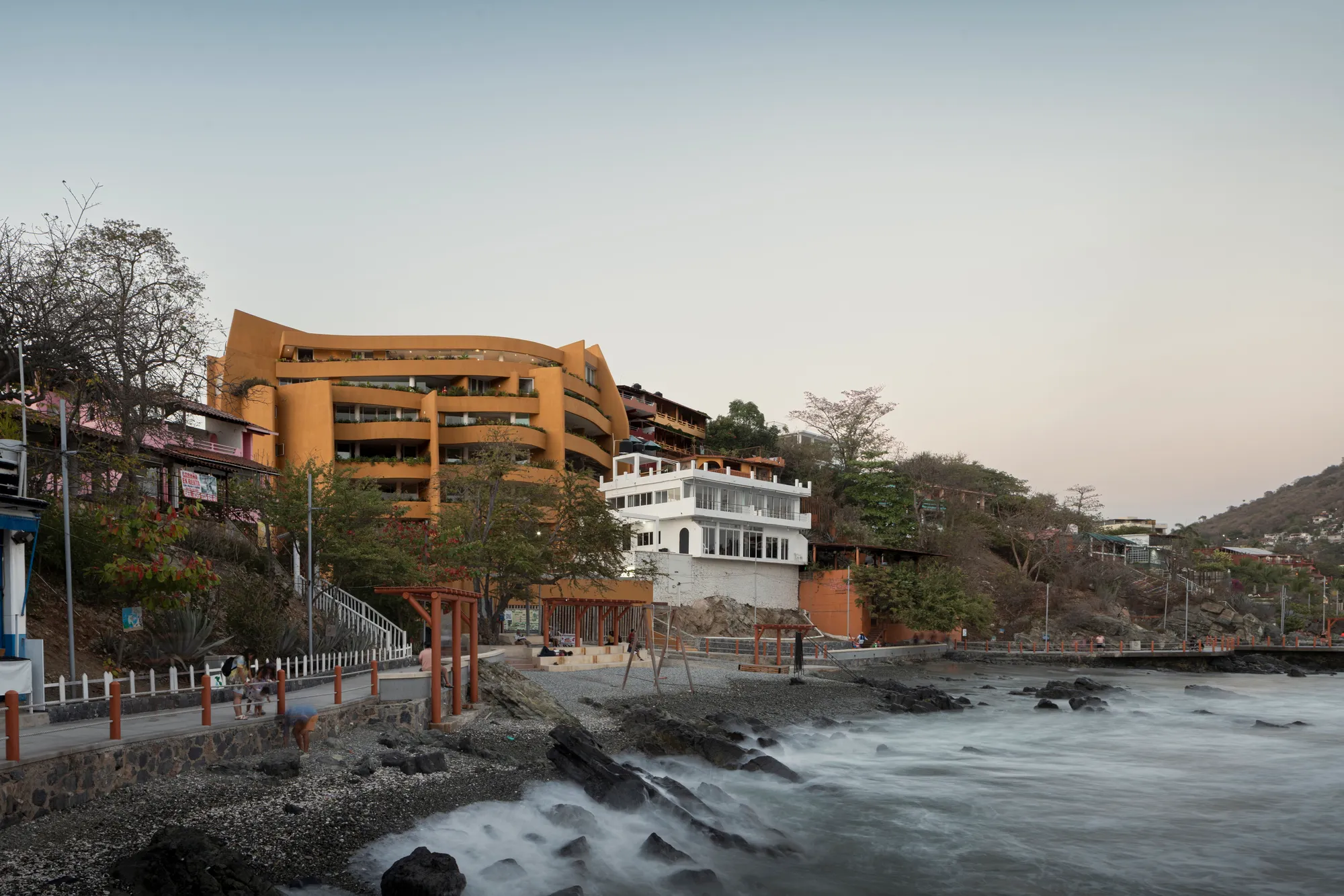 Carpinteros: Sails of Ochre on a Mexican Hillside