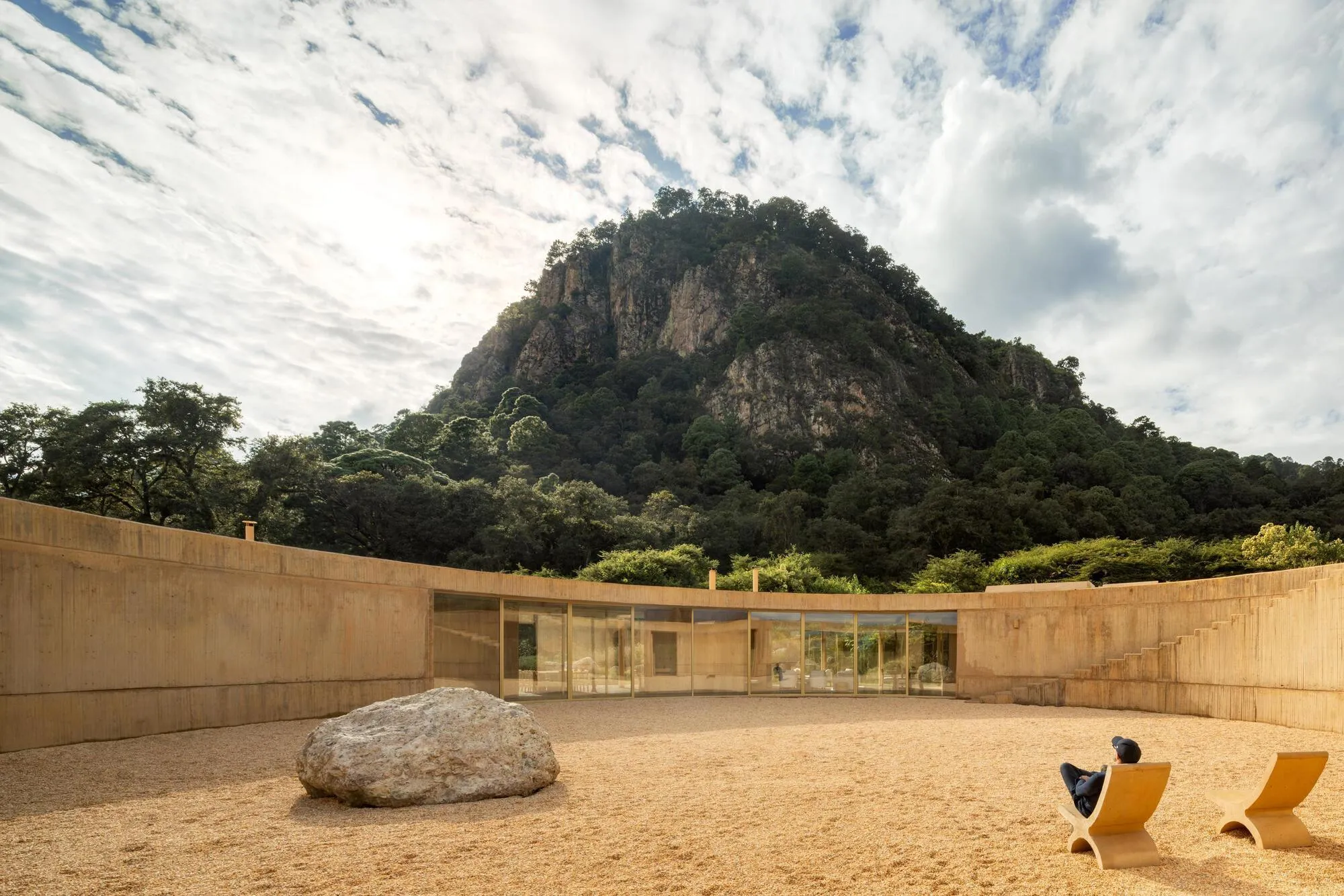 House 720 Degrees: A Circular Dwelling Framing Landscape, Time, and Dual Worlds