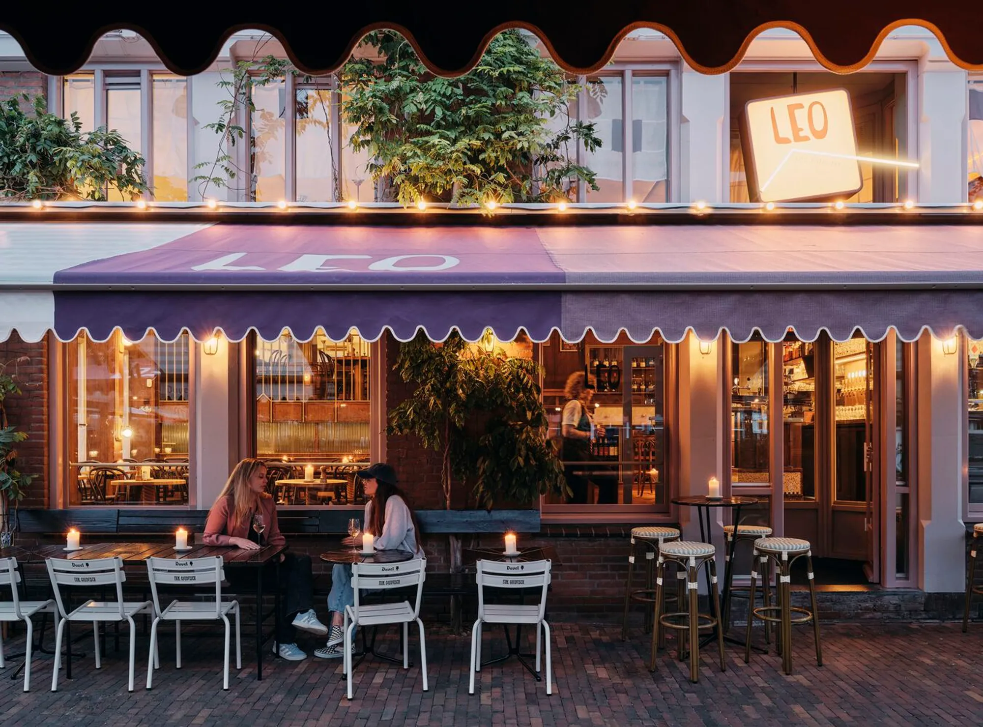 Leo Goudvisch Bar in Amsterdam: A Contemporary Interpretation of the Traditional Dutch Bruin Café