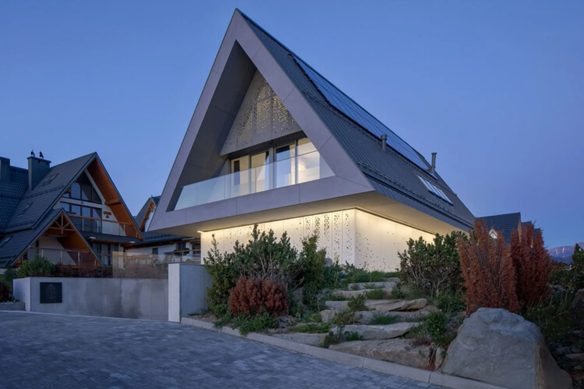 House with a Private Giewont Mountain by BXB Studio Bogusław Barnaś, Kościelisko, Poland