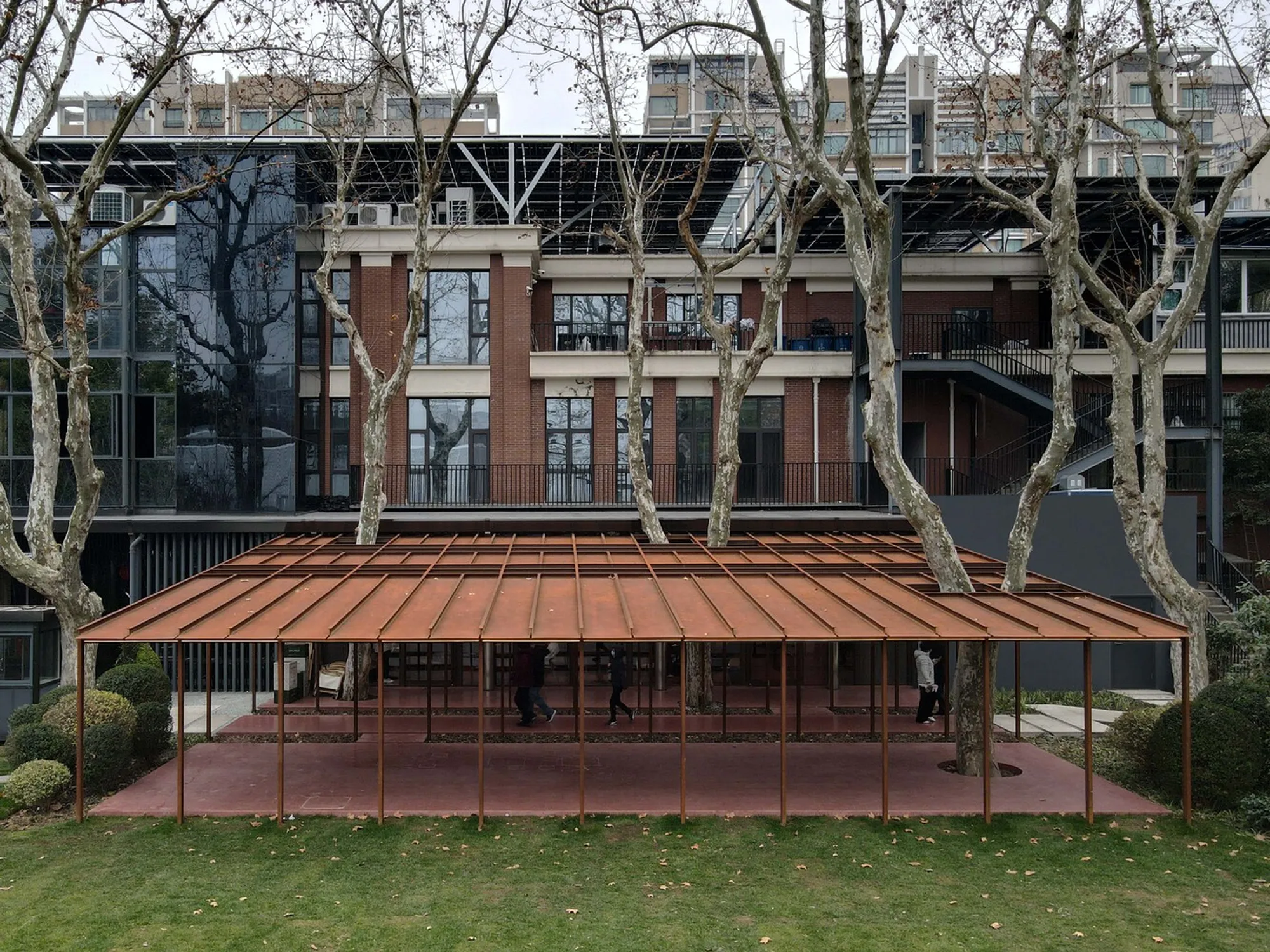The Coffee Shed of Luxun Park: Harmonizing Architecture and Nature