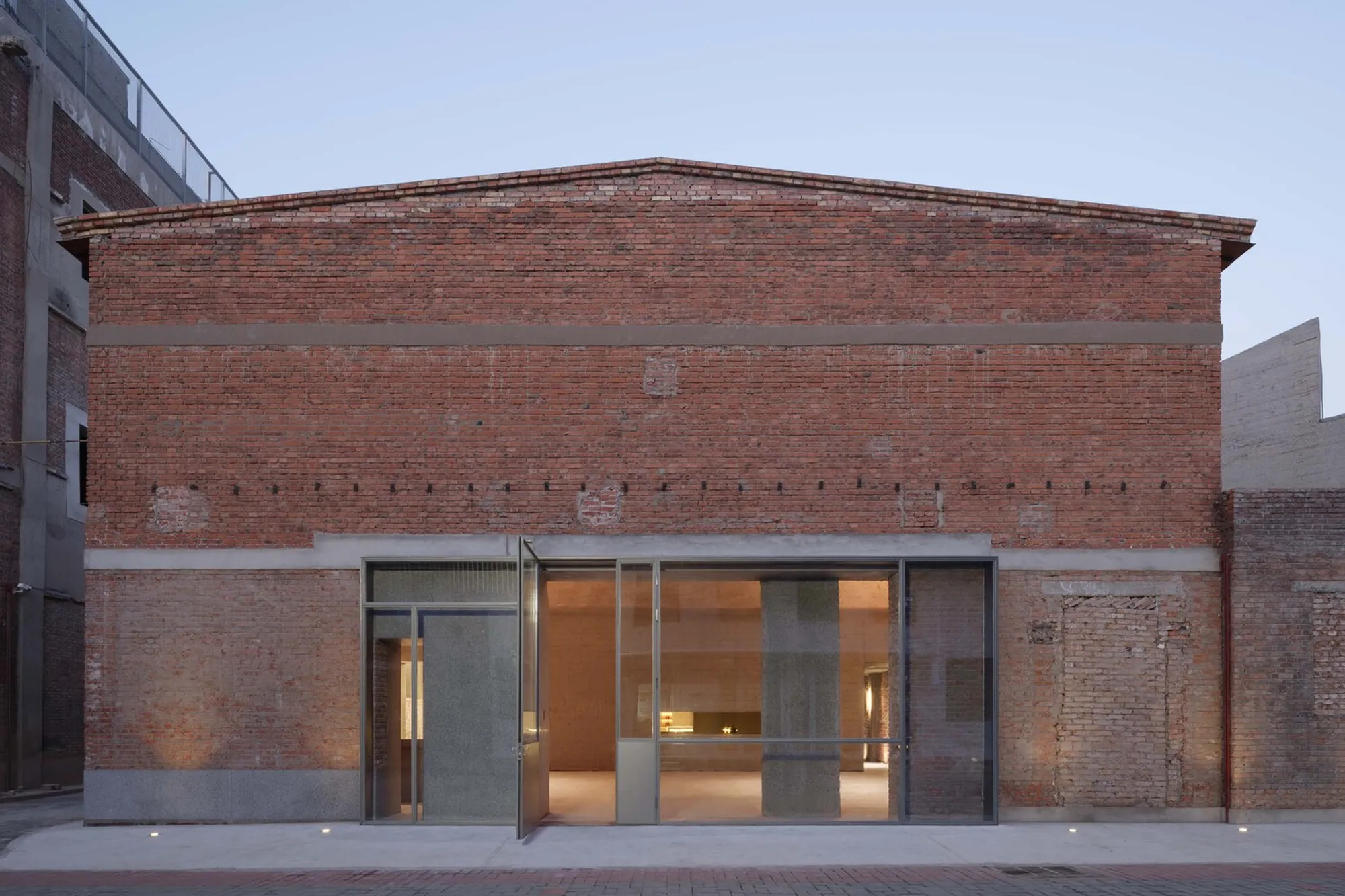 Lao Ding Feng Beijing: Adaptive Reuse of Historic Pastry Brand Headquarters