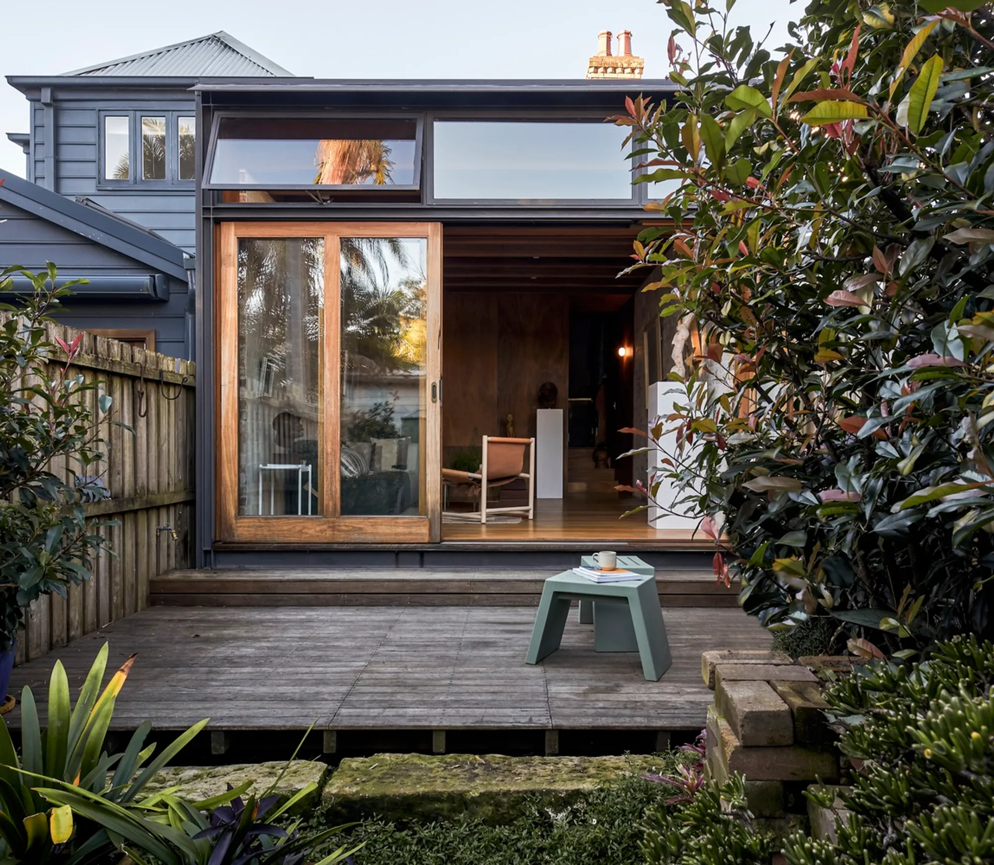 House for a Sculptor by Miles Thorp Architects: A Compact Domestic Gallery in Rozelle