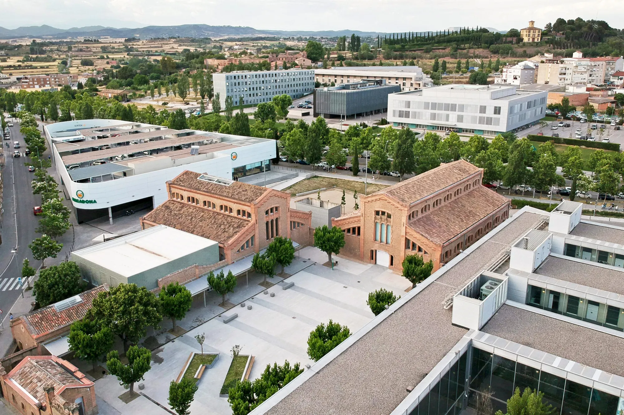 Recovery of the Old Manresa Slaughterhouse FUB3 by Manciñeiras/Parés Arquitectes Associats