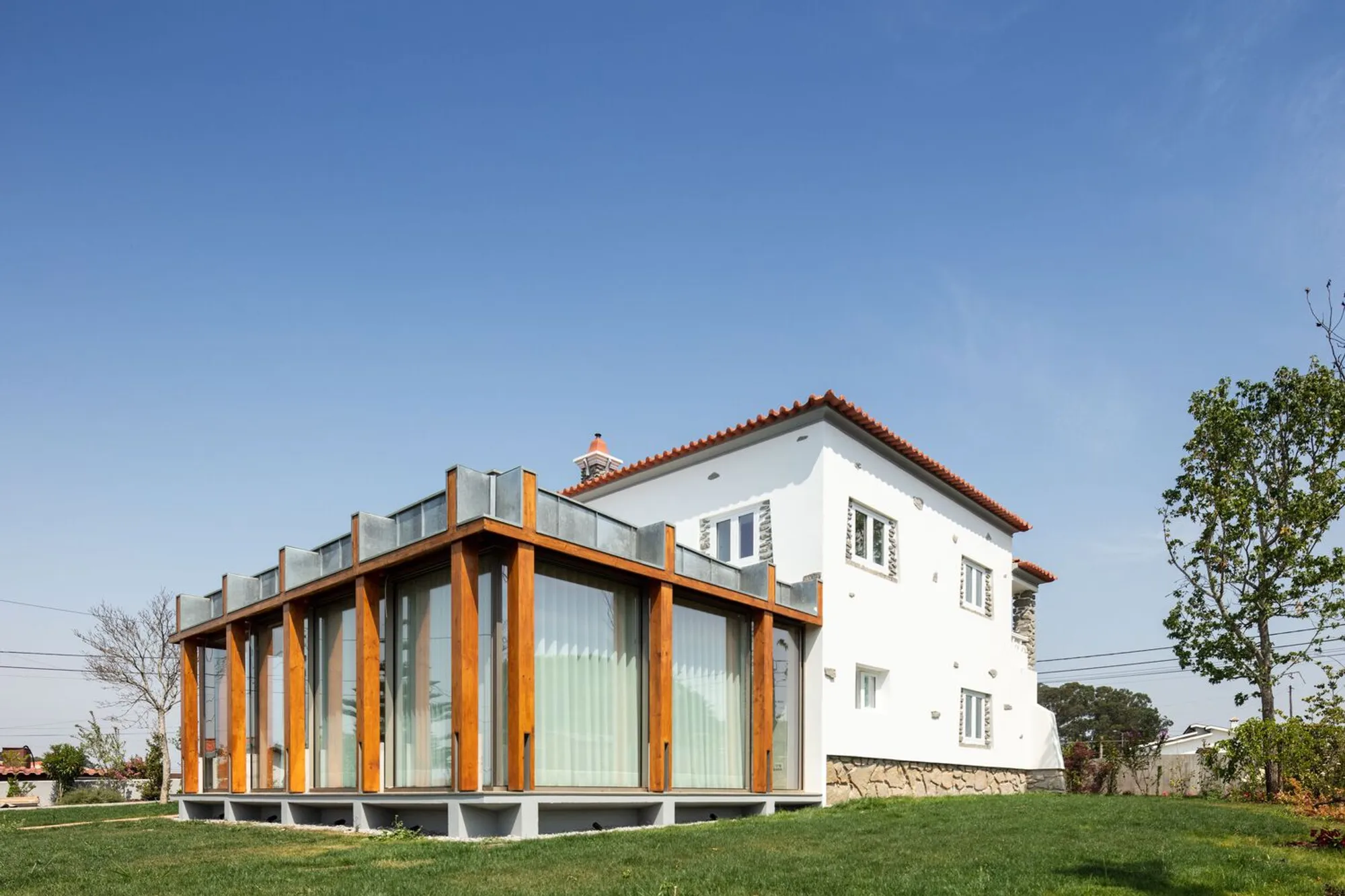 House in Macieira by Nelson Resende Arquitecto: A Sensitive Transformation Rooted in Context and Materiality