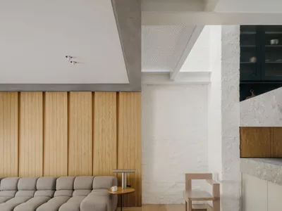 Komorebi Family Home: Light Through the Layers