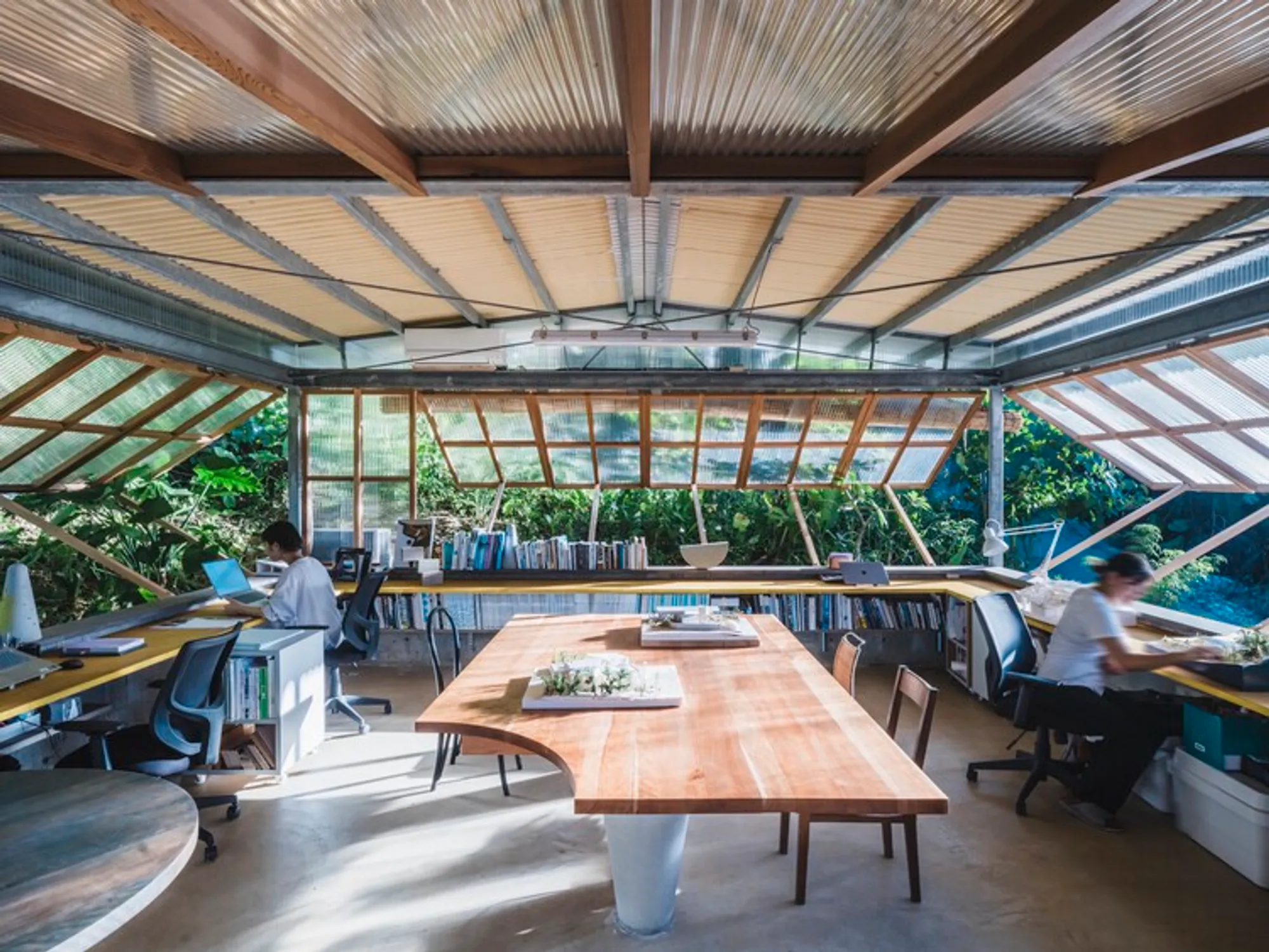Studio in Gushichan: Integrating Craft, Architecture, and Production into a Living Workspace