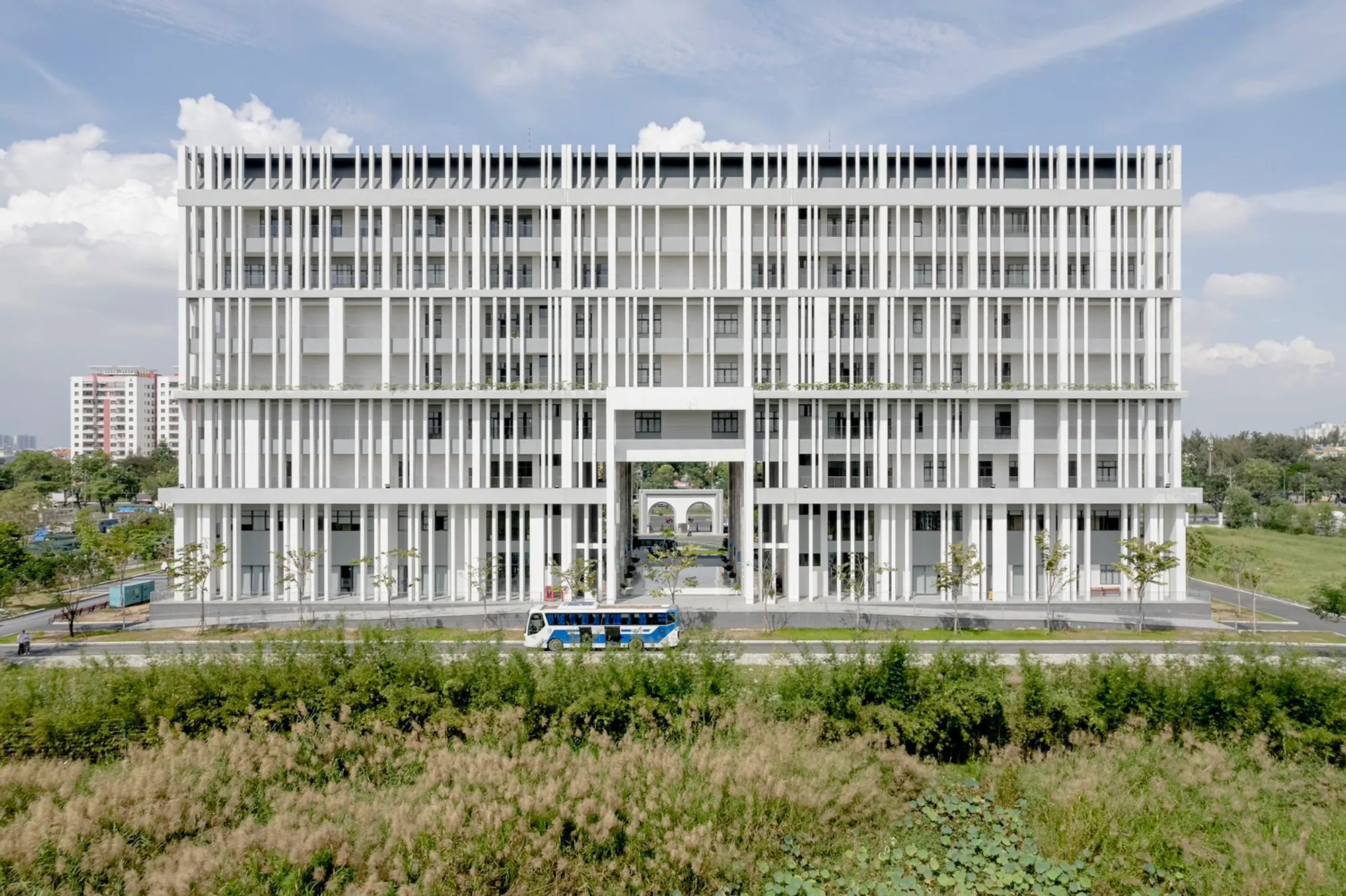 Van Hien University Vietnam: A Contemporary Tropical Campus Redefined by DE-SO Asia
