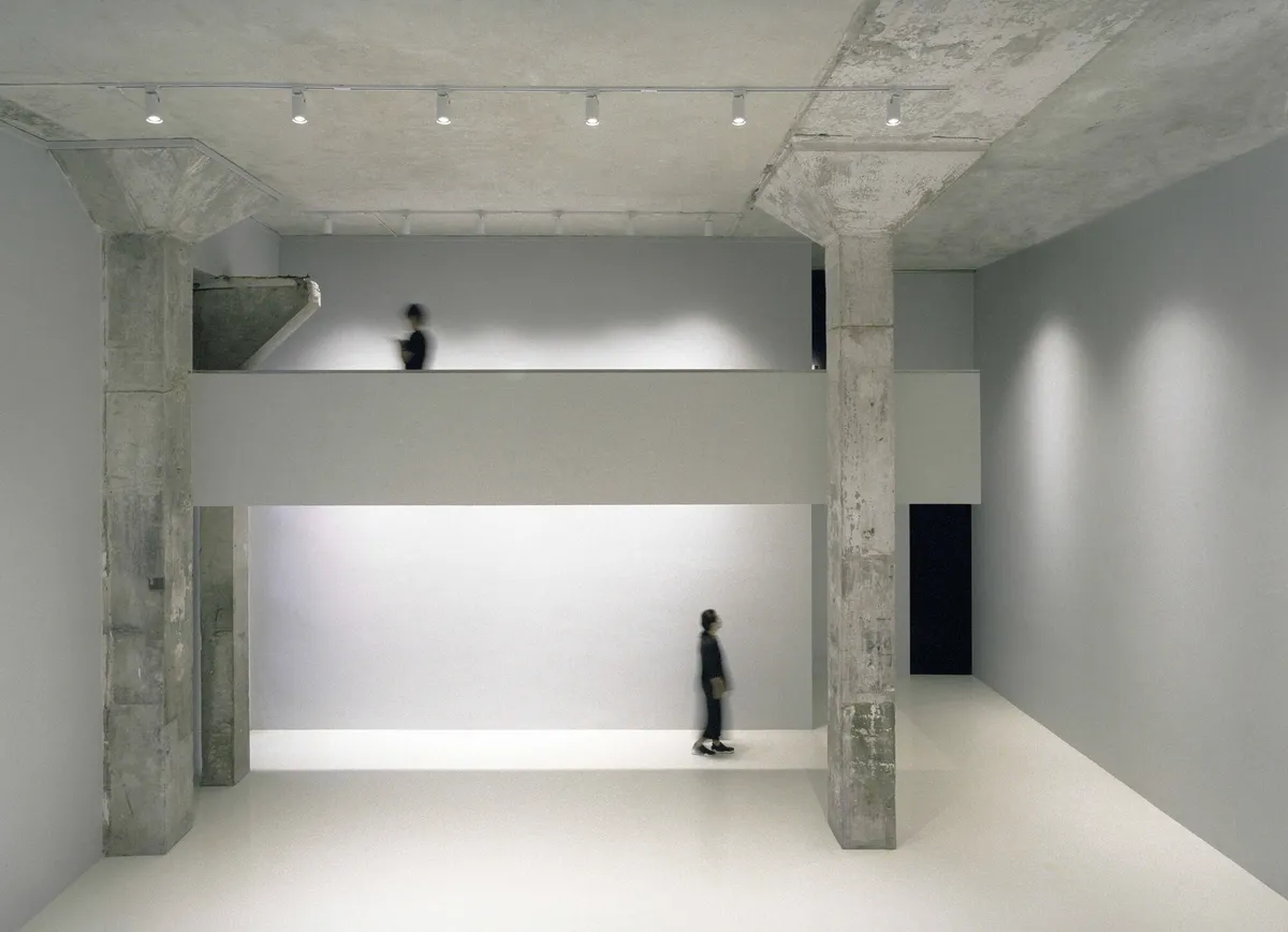 Offhand Practice Carves a Gallery and Darkroom into a Shanghai Wool Mill