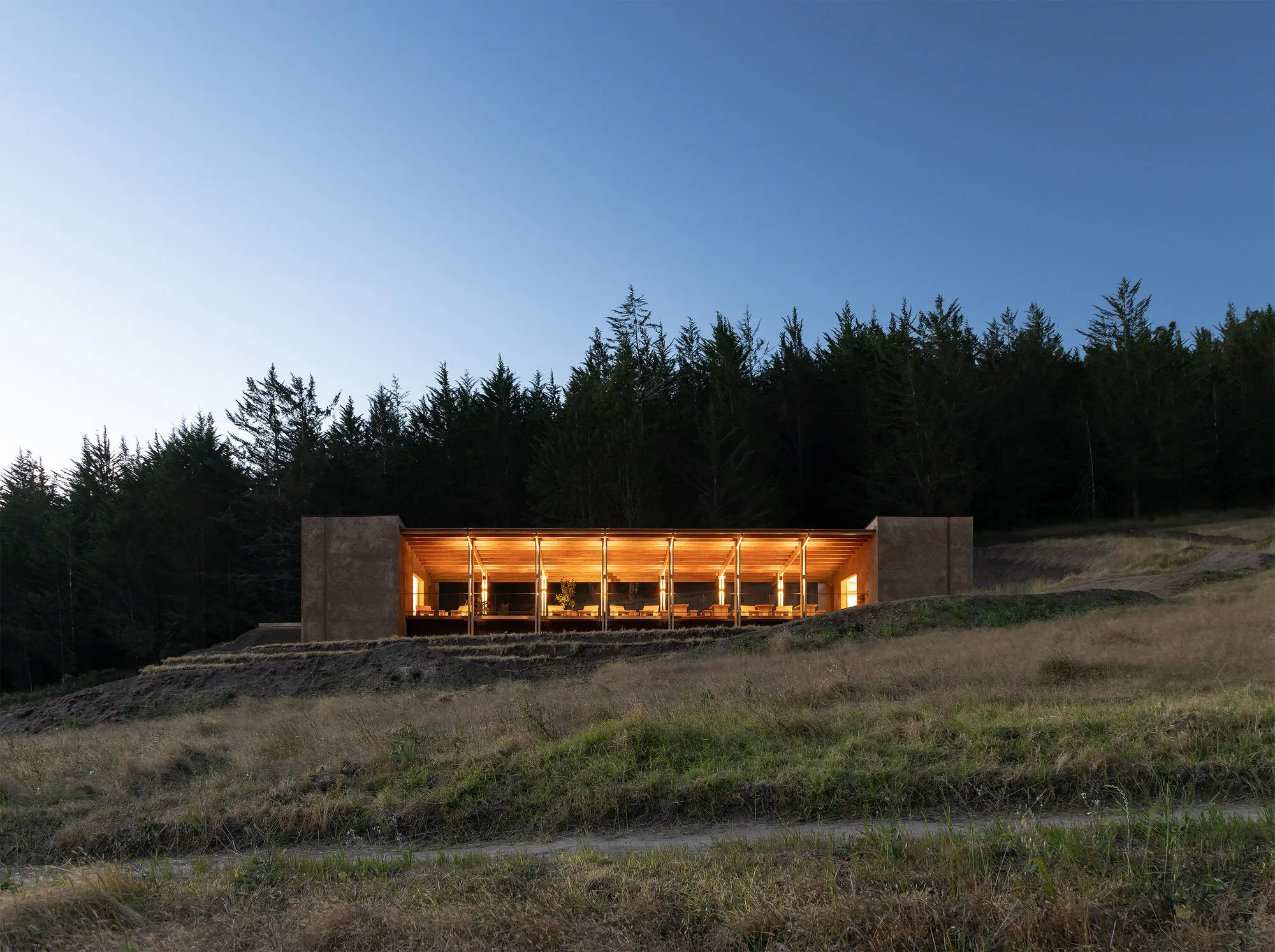 URLO Studio Builds an Andean Bike Refuge Inspired by Ancient Pucarás in Ecuador