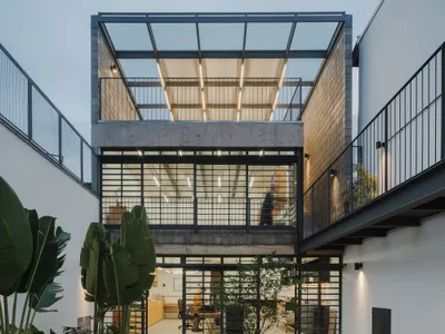 23 SUL Builds an Artist Couple a Three-Story Studio Around a Tropical Courtyard in São Paulo