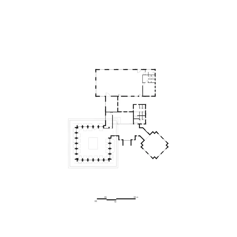Floor plan drawing showing a courtyard surrounded by columns connecting to an angular wing and rectilinear volumes