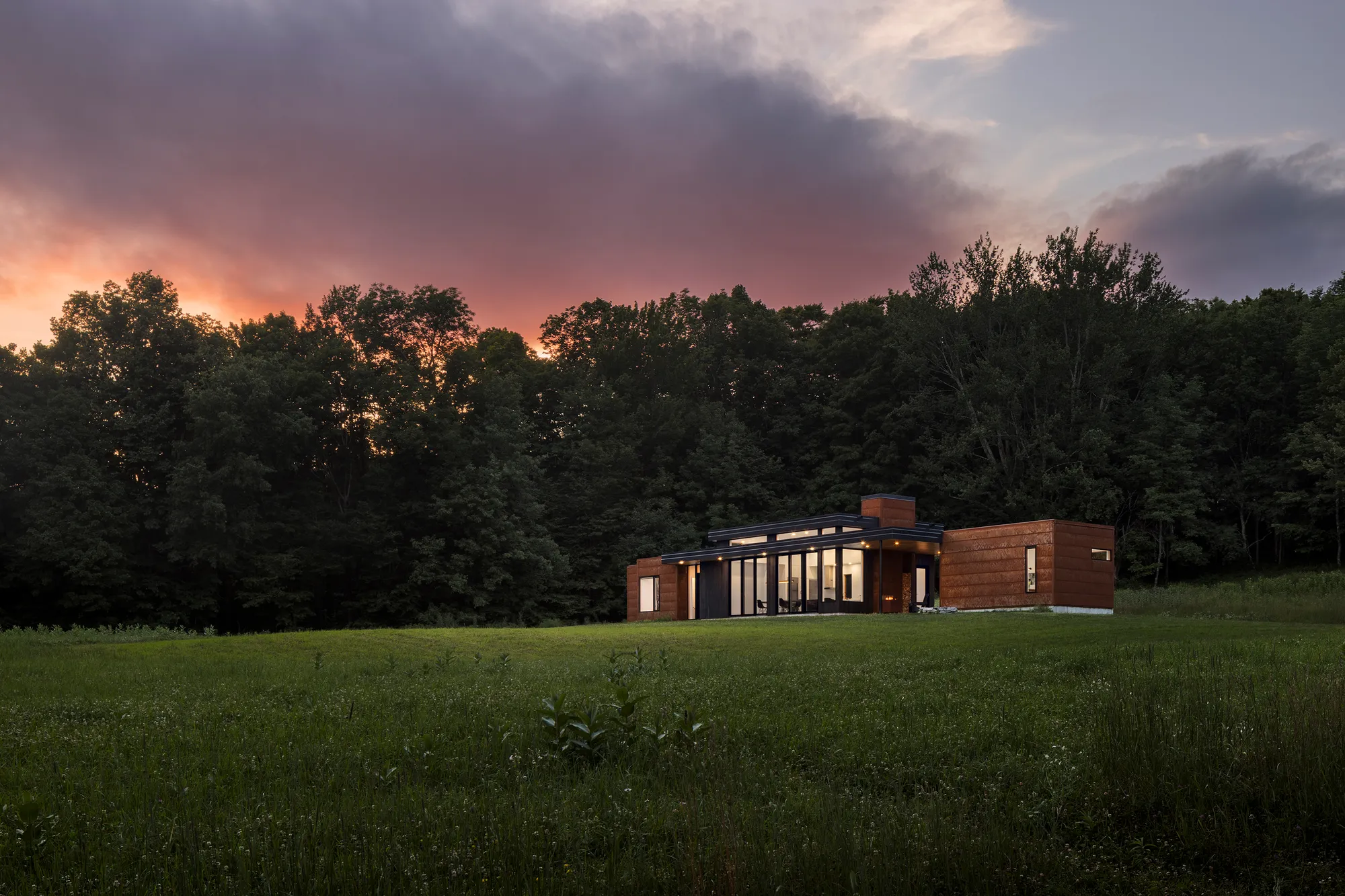 Studio MM Architect Distills Rural Life to 1,290 Square Feet on a Catskills Hilltop