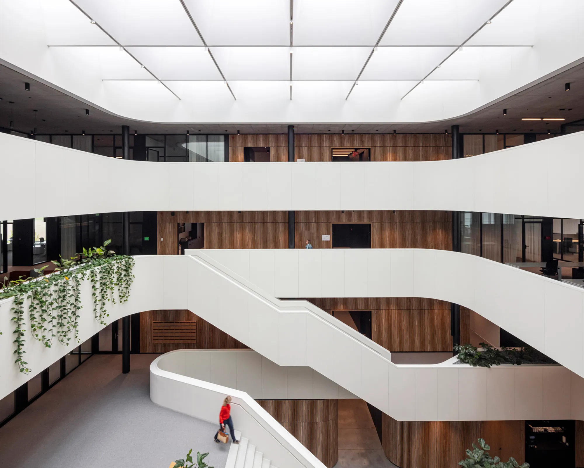 OYO Wraps Parking, Offices, and a Park into One Organic Volume for Agristo's New HQ