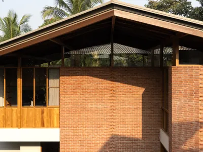 Thought Parallels Crowns a Kerala Home with a Coconut Wood Roof That Reclaims a Lost Tradition
