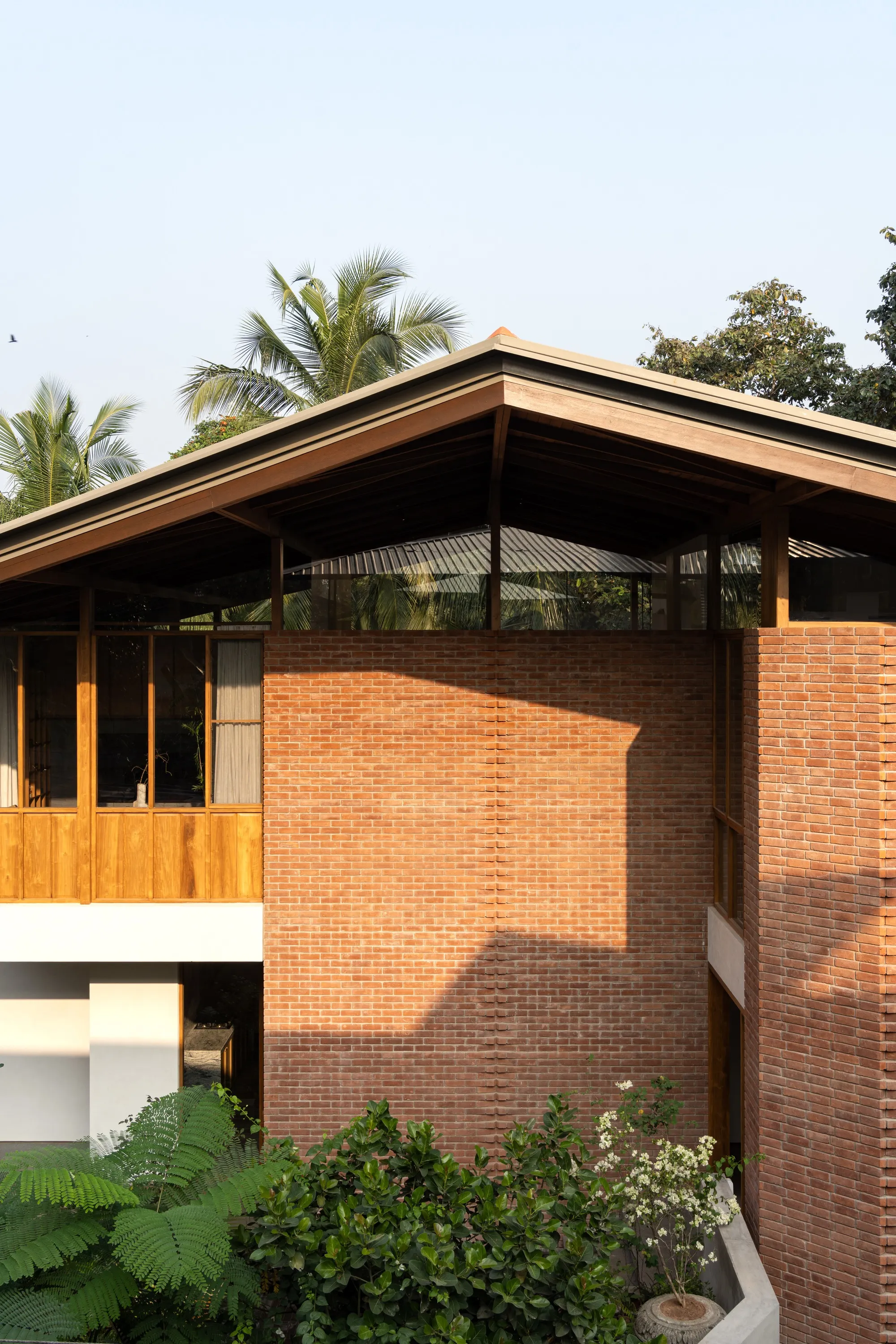 Thought Parallels Crowns a Kerala Home with a Coconut Wood Roof That Reclaims a Lost Tradition